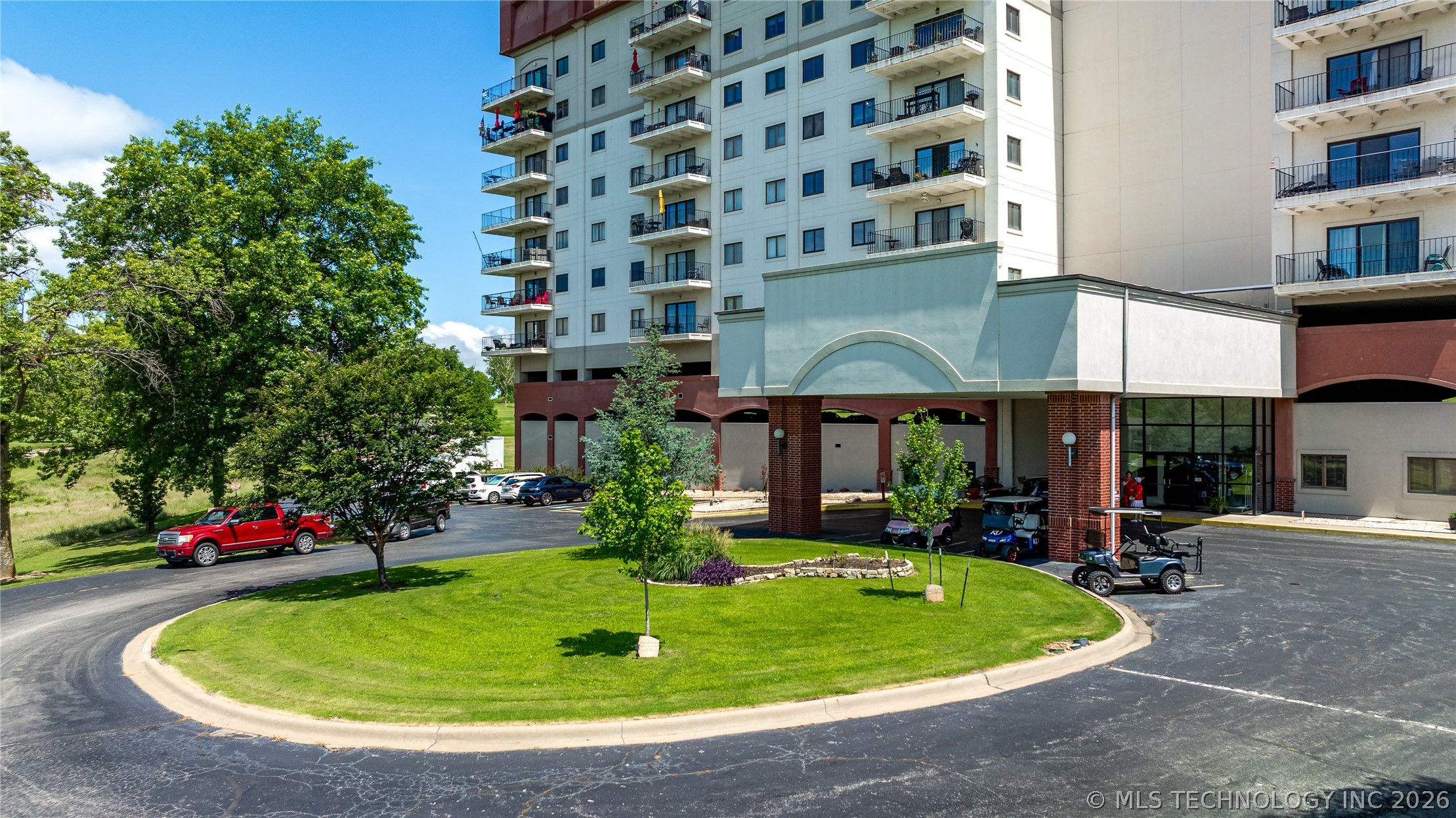 57200 E Highway 125 Grove OK 74344