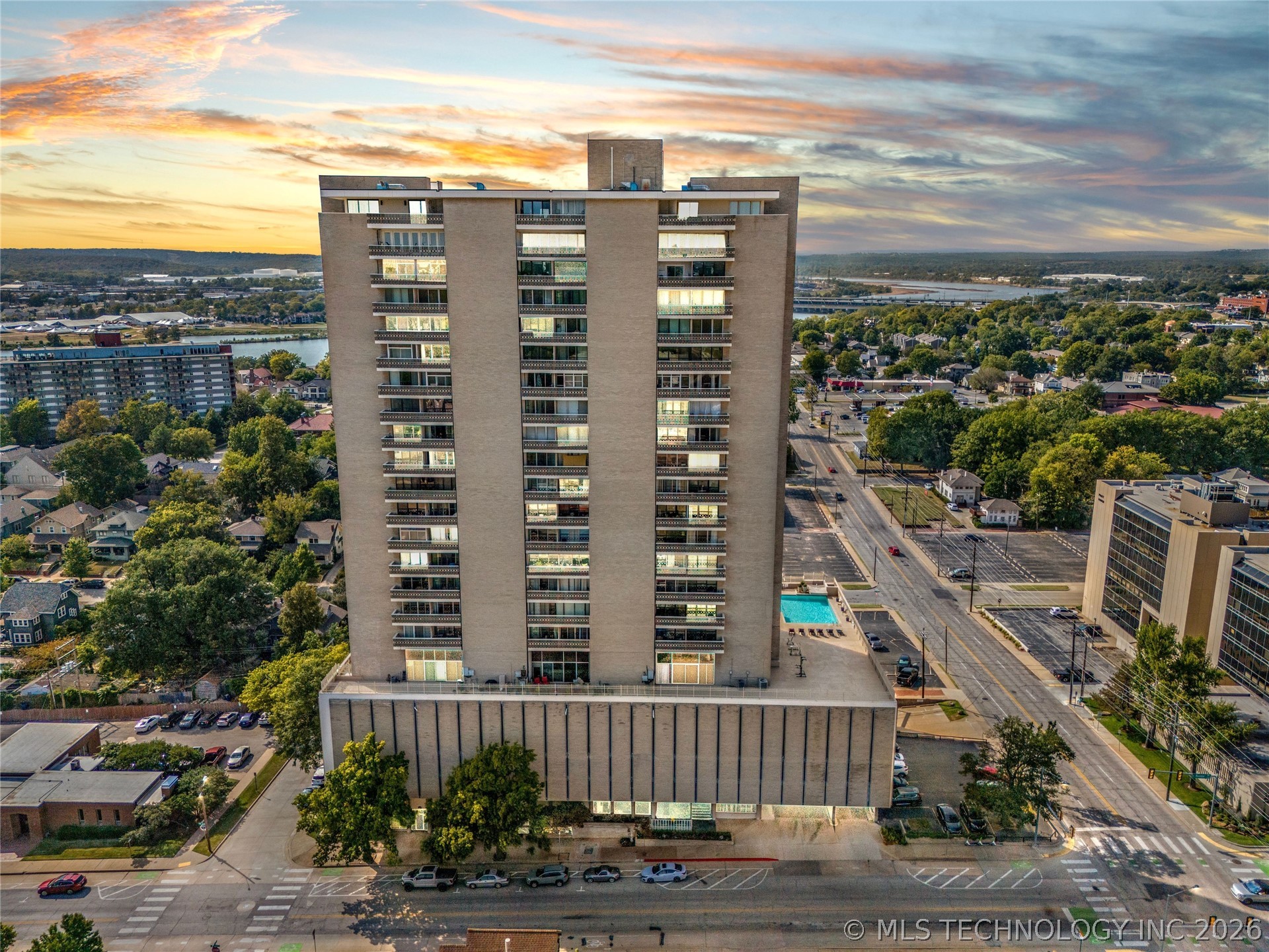 1502 S Boulder Avenue Tulsa OK 74119