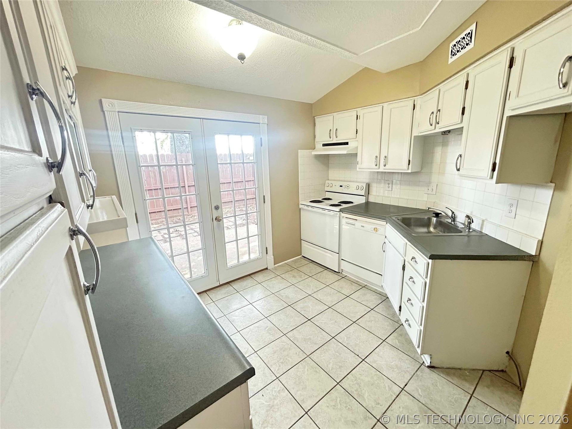 13236 E 30th Place Tulsa OK 74134
