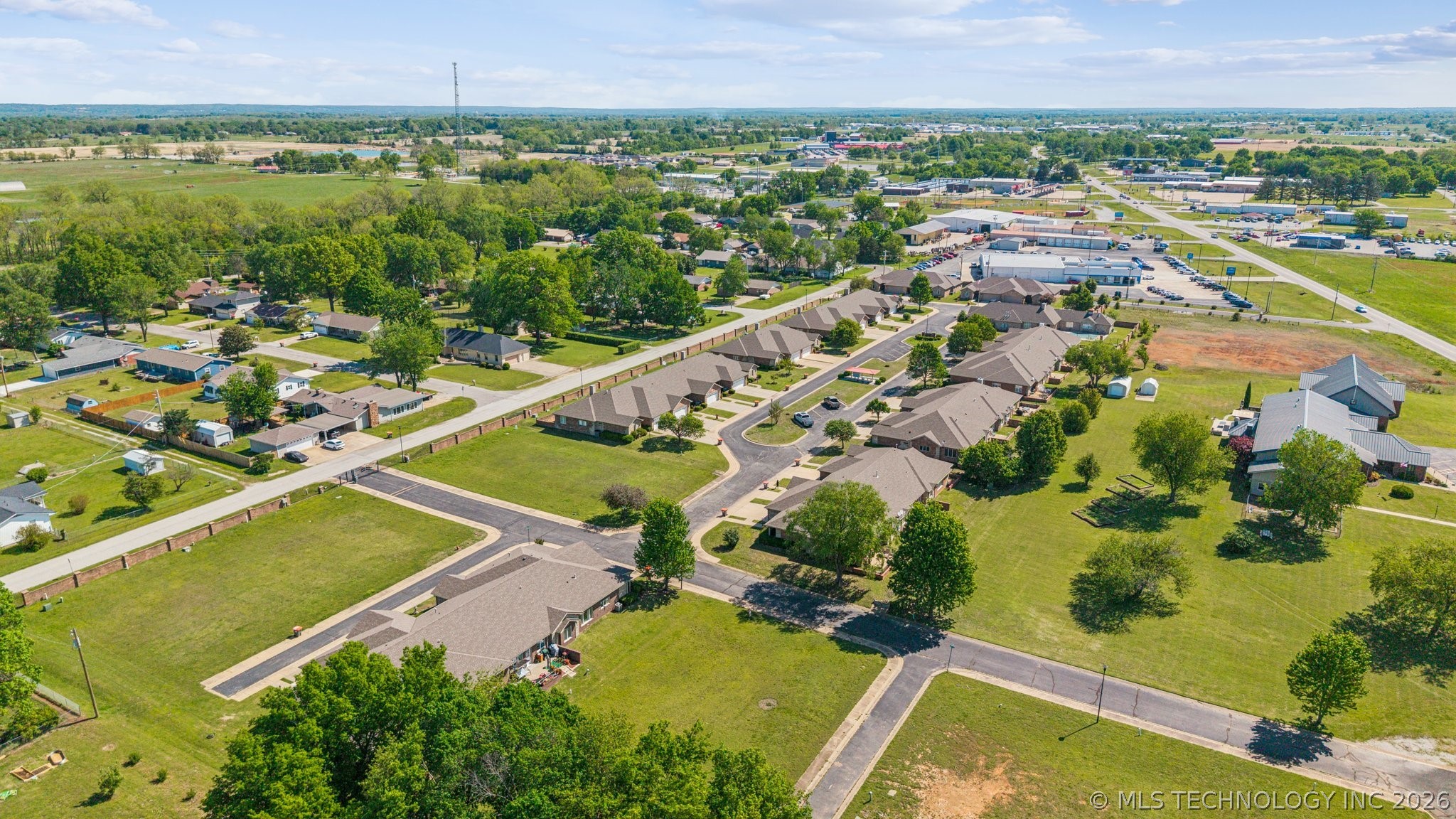 108 St Andrews Drive Grove OK 74344