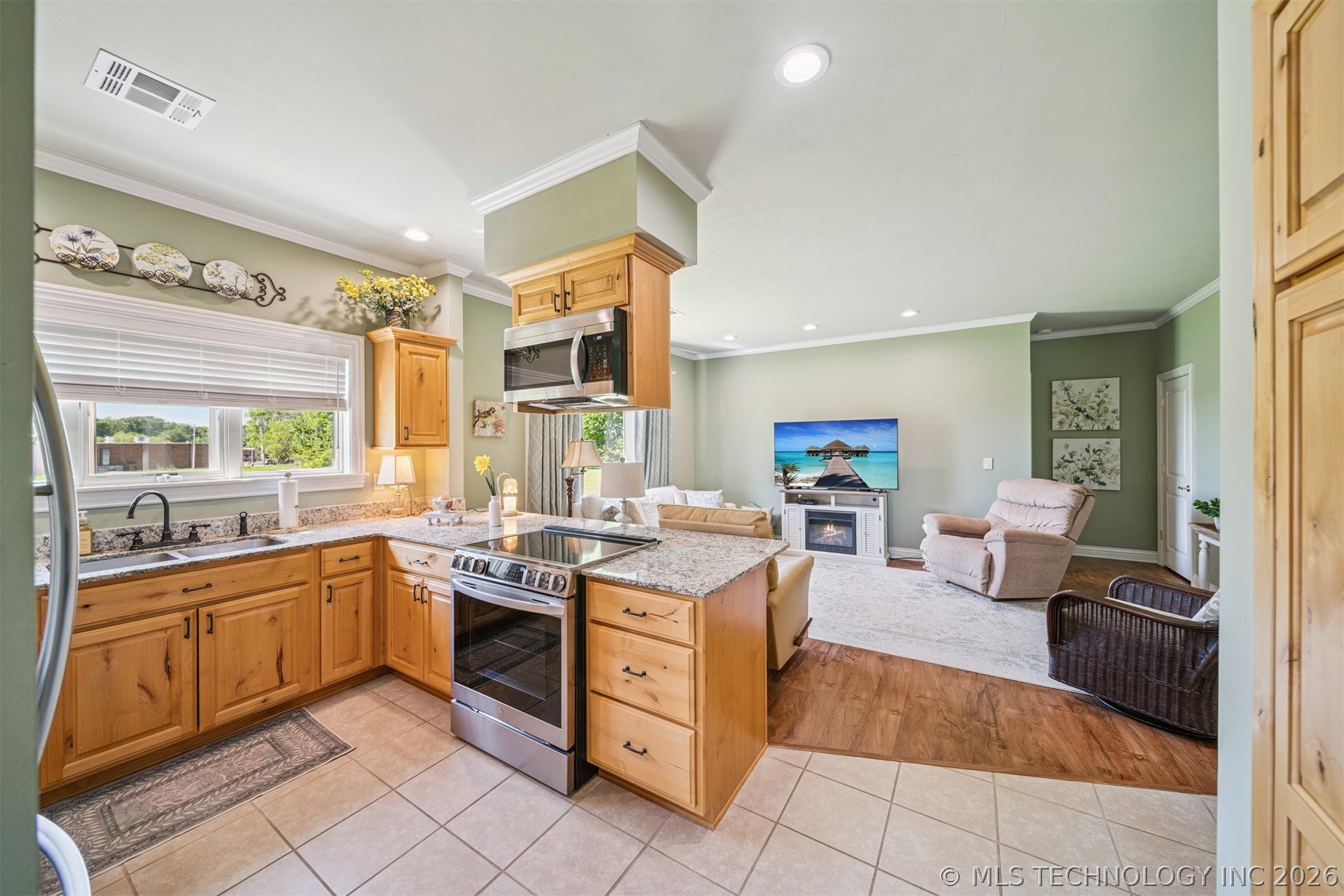 108 St Andrews Drive Grove OK 74344