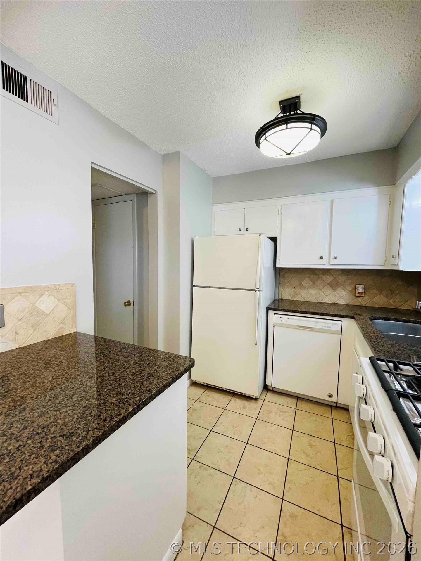 6168 S Madison Place Tulsa OK 74136
