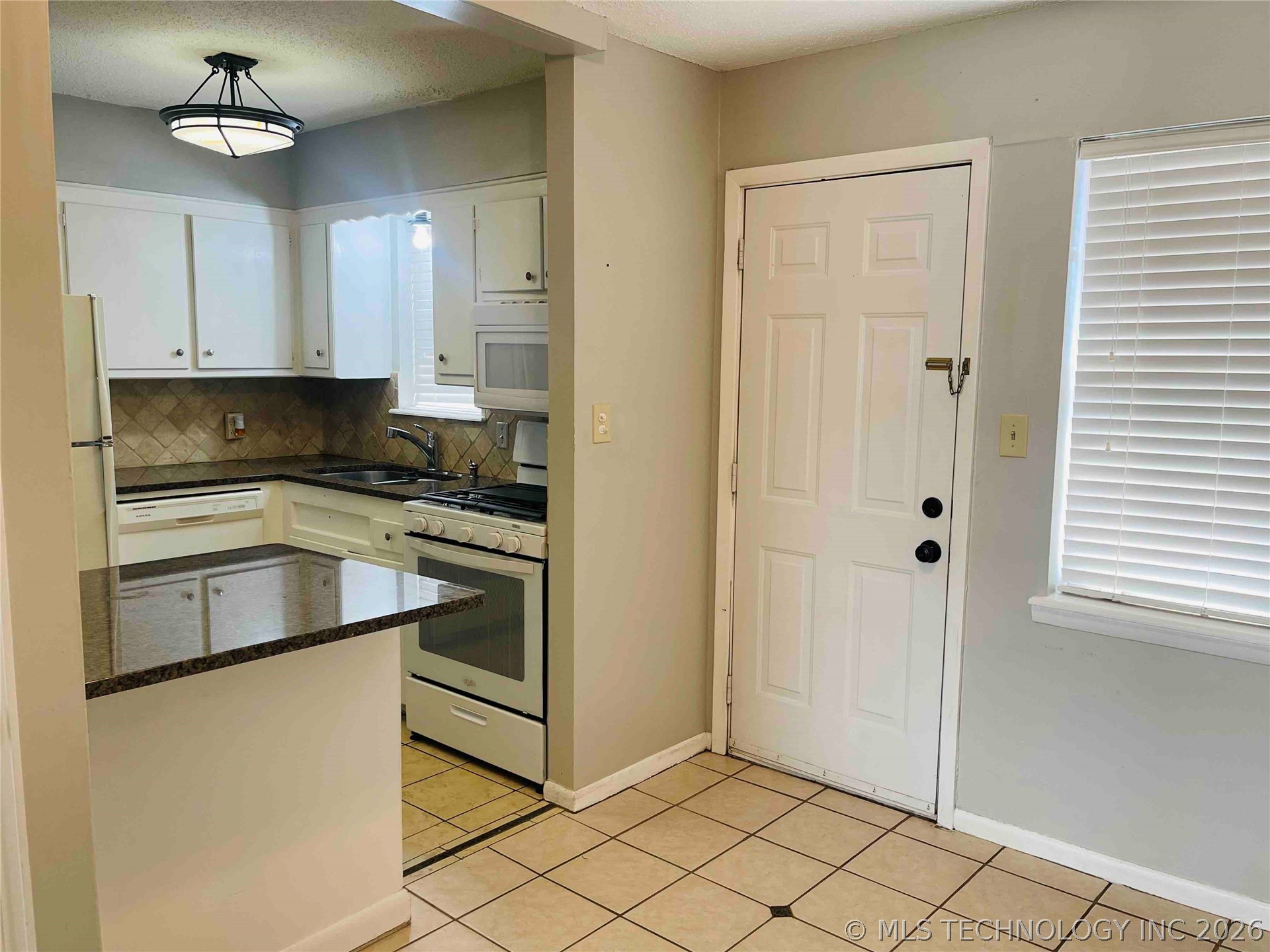 6168 S Madison Place Tulsa OK 74136