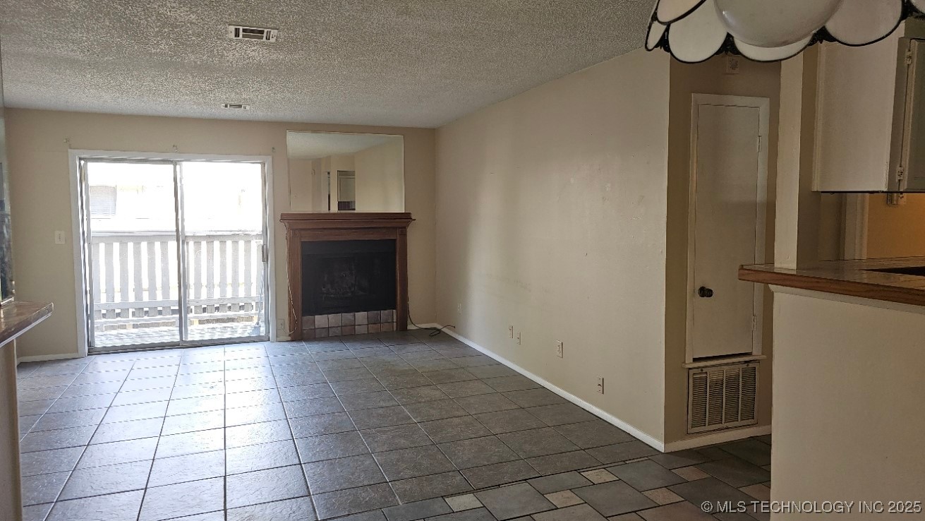6728 S Lewis Avenue Tulsa OK 74136