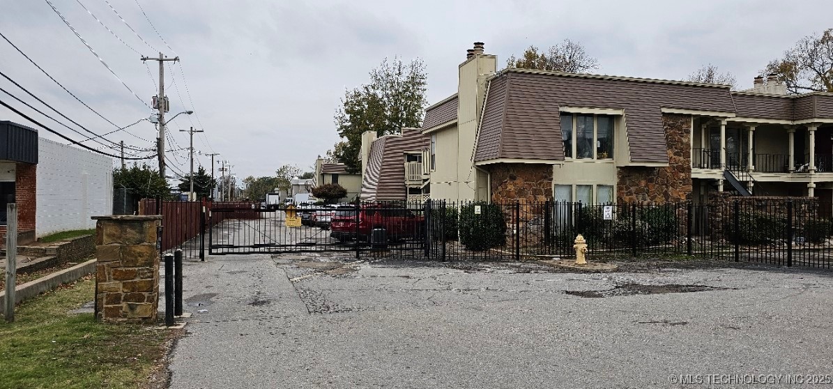 6728 S Lewis Avenue Tulsa OK 74136