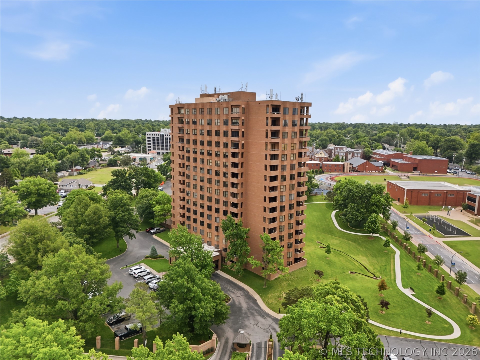 2121 S Yorktown Avenue Tulsa OK 74114