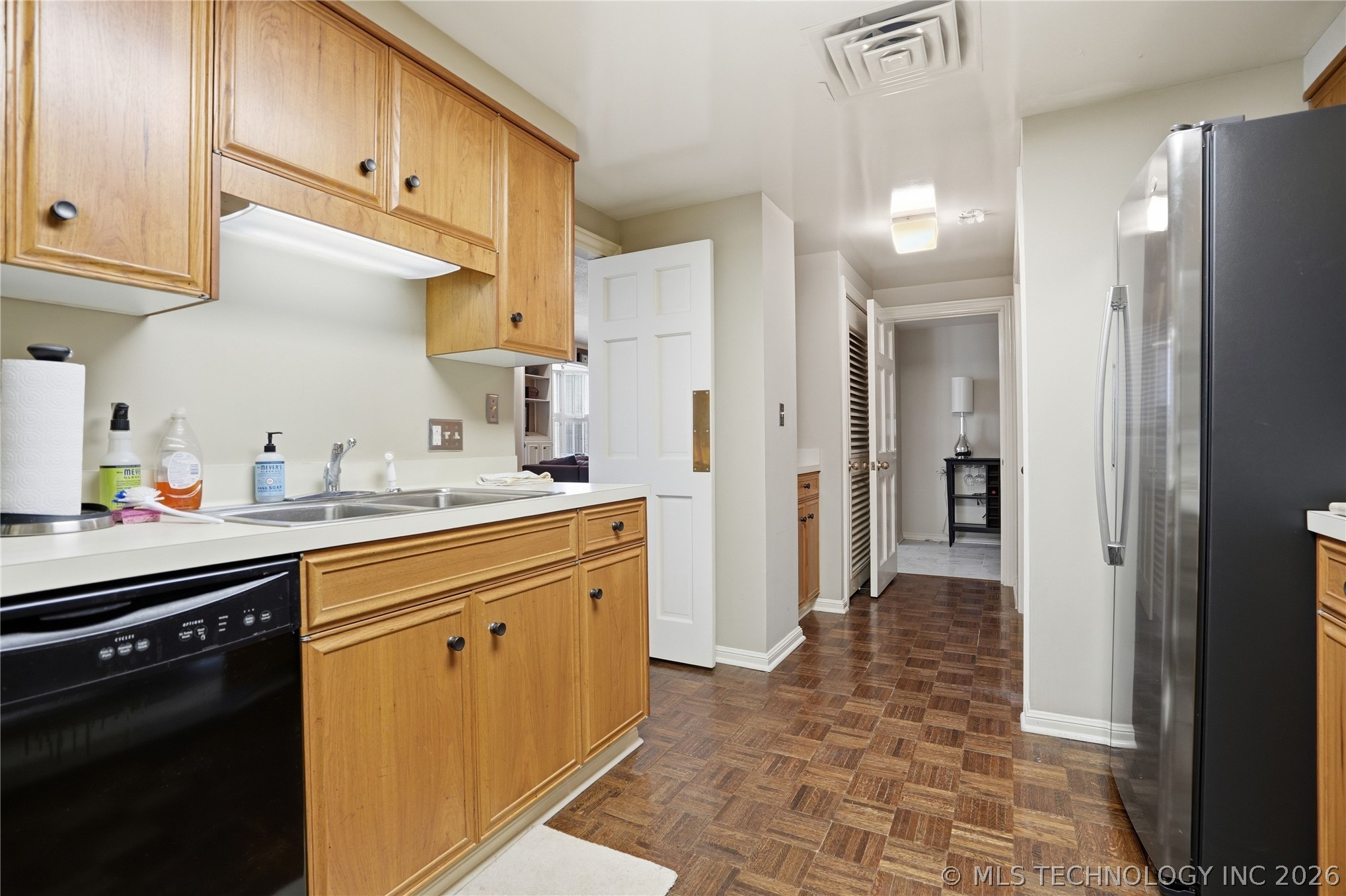 2121 S Yorktown Avenue Tulsa OK 74114