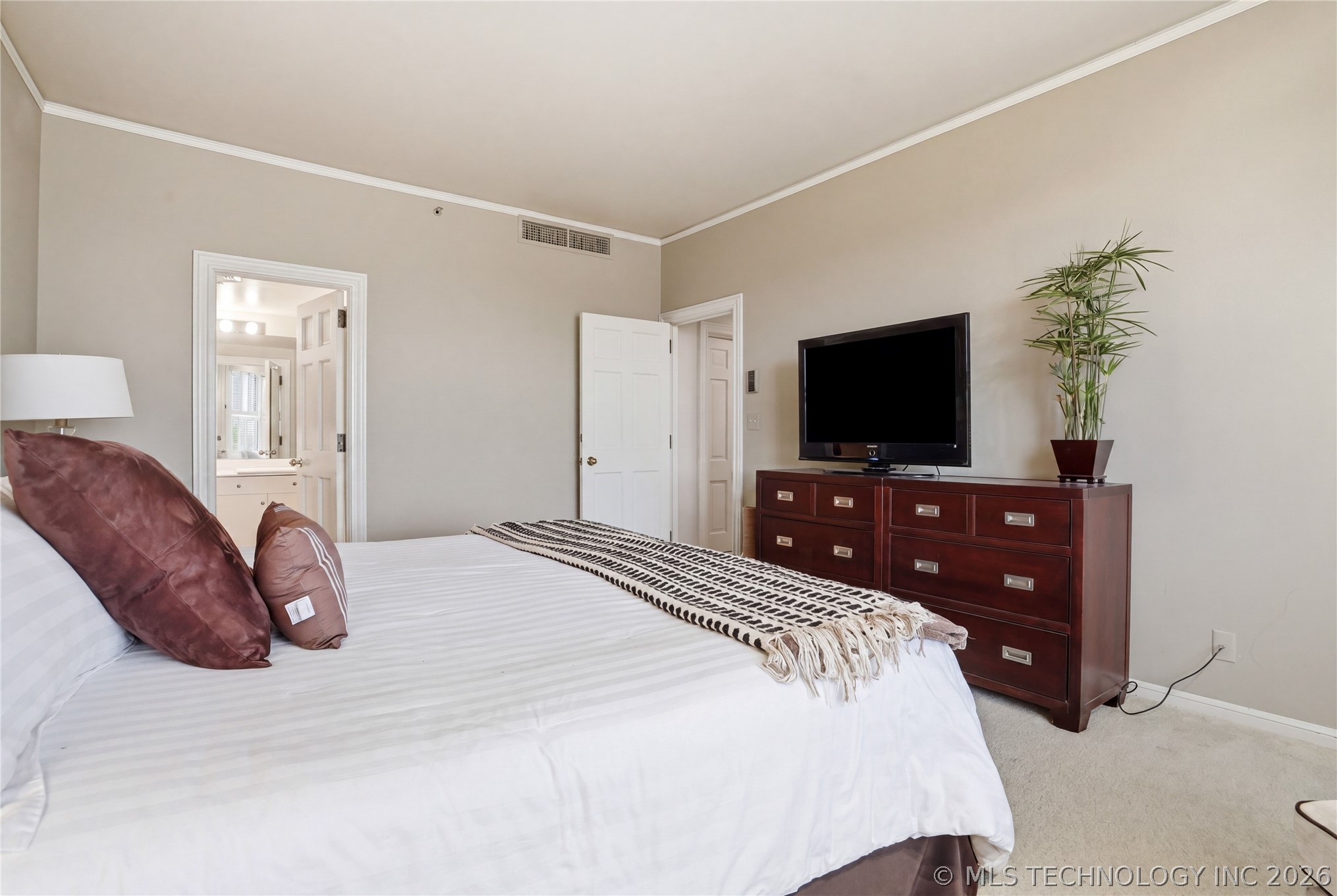 2121 S Yorktown Avenue Tulsa OK 74114