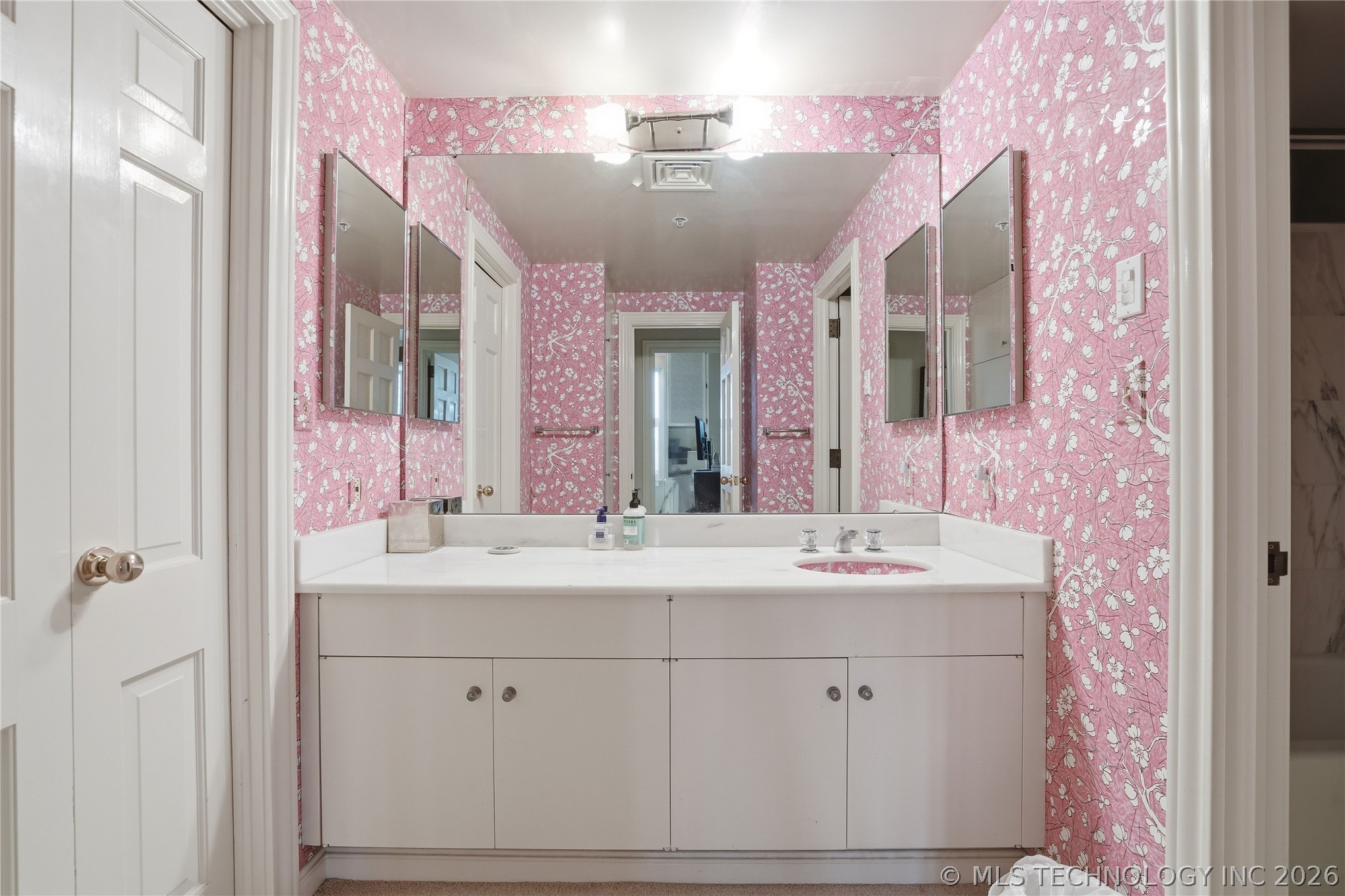 2121 S Yorktown Avenue Tulsa OK 74114