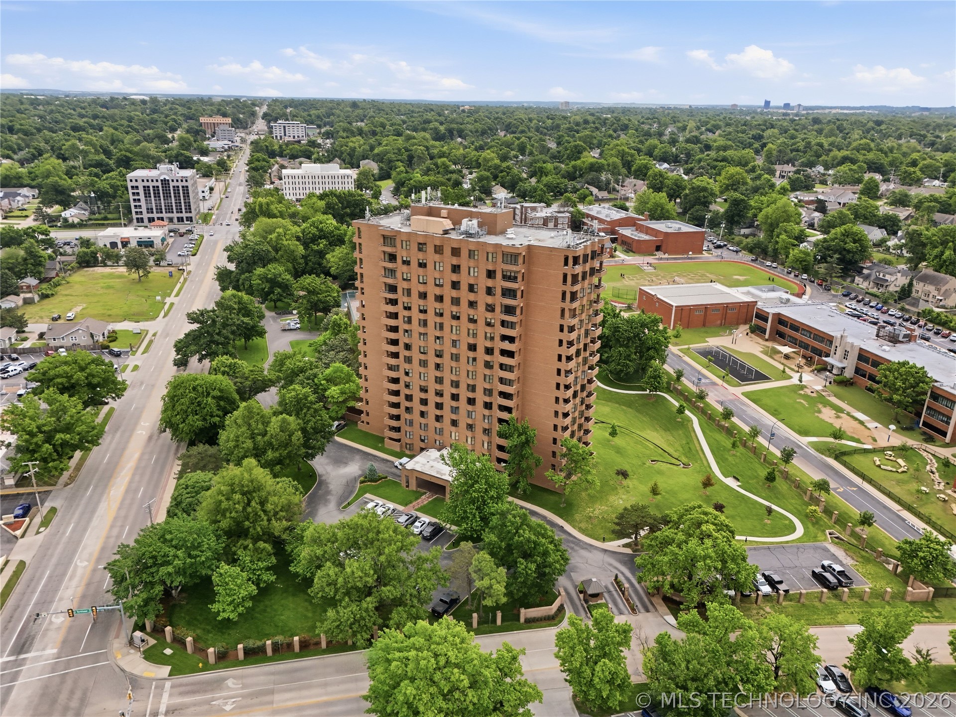 2121 S Yorktown Avenue Tulsa OK 74114