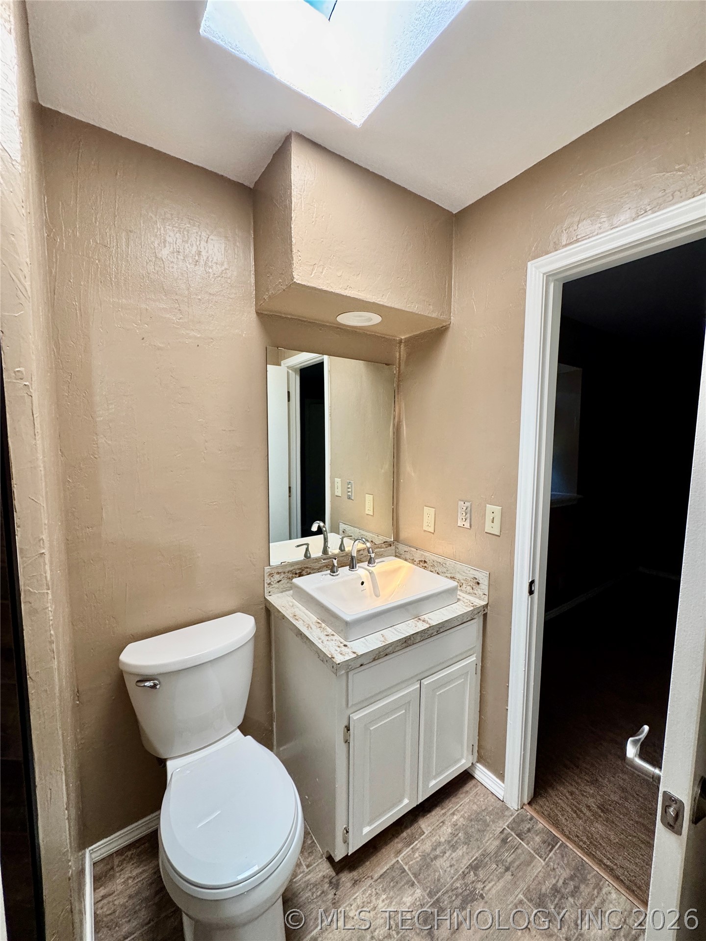 17 Valley View Burneyville OK 73430