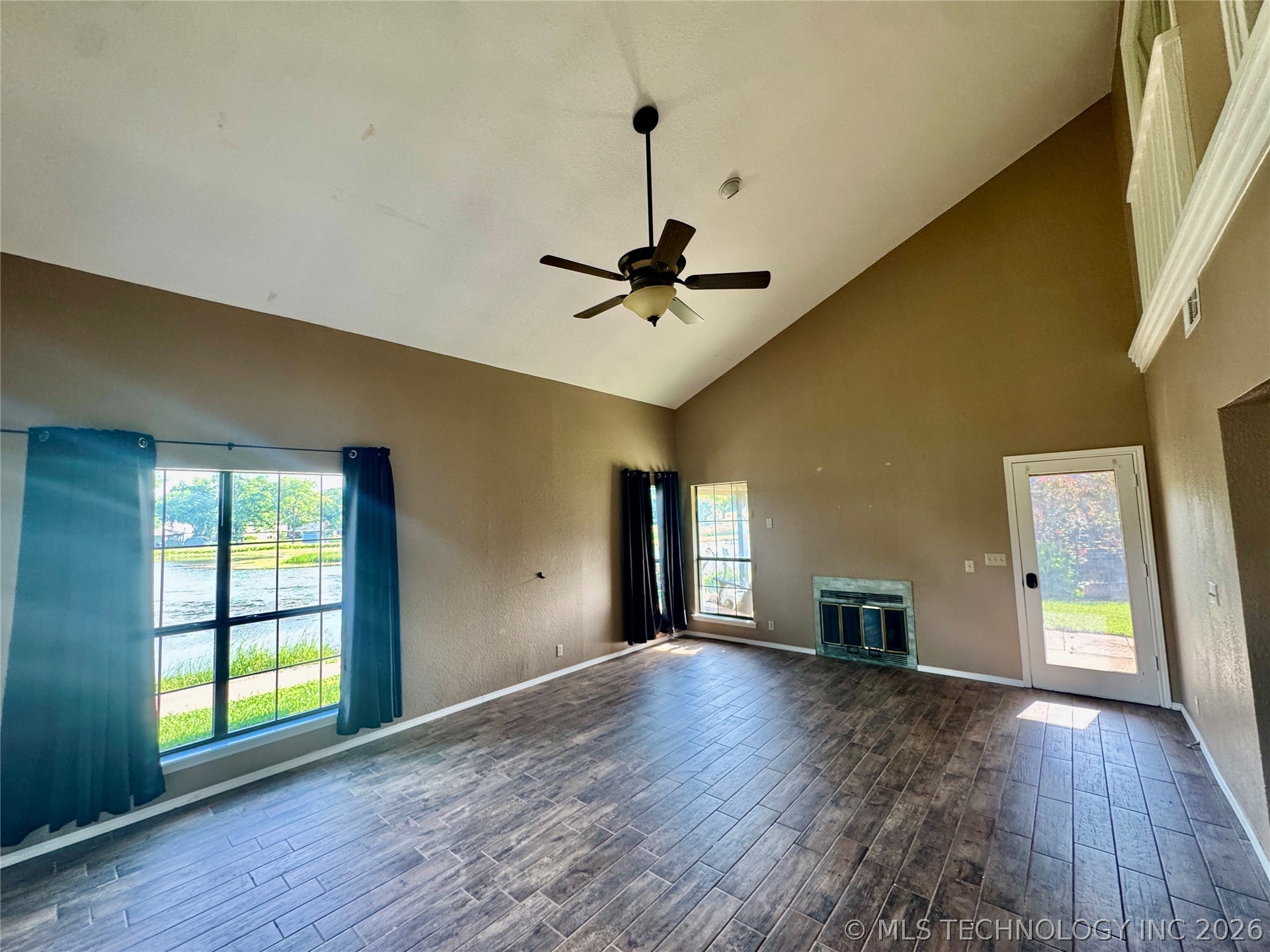 17 Valley View Burneyville OK 73430