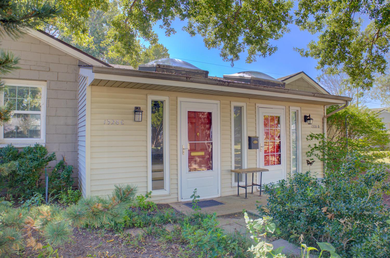 1328 E 38th Place S Tulsa OK 74105