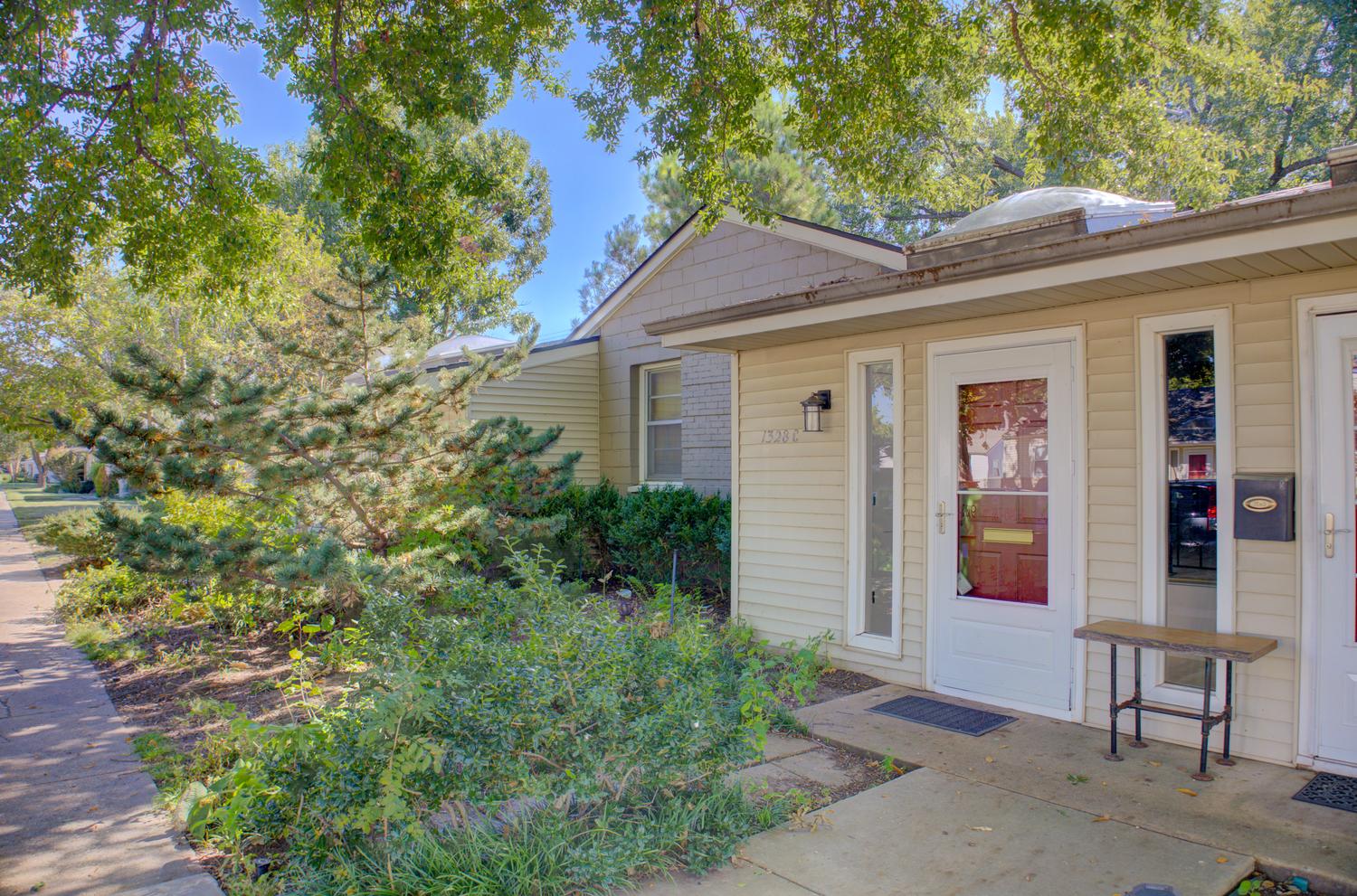 1328 E 38th Place S Tulsa OK 74105