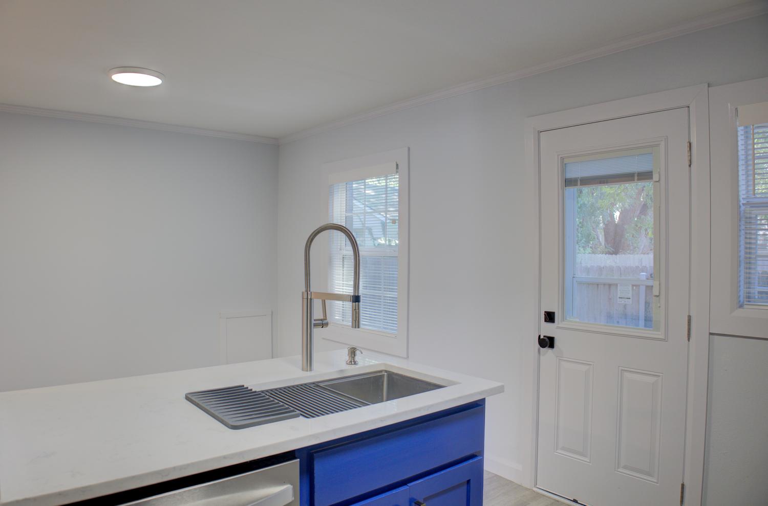 1328 E 38th Place S Tulsa OK 74105
