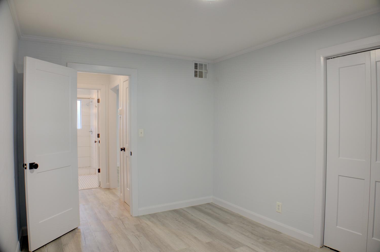 1328 E 38th Place S Tulsa OK 74105