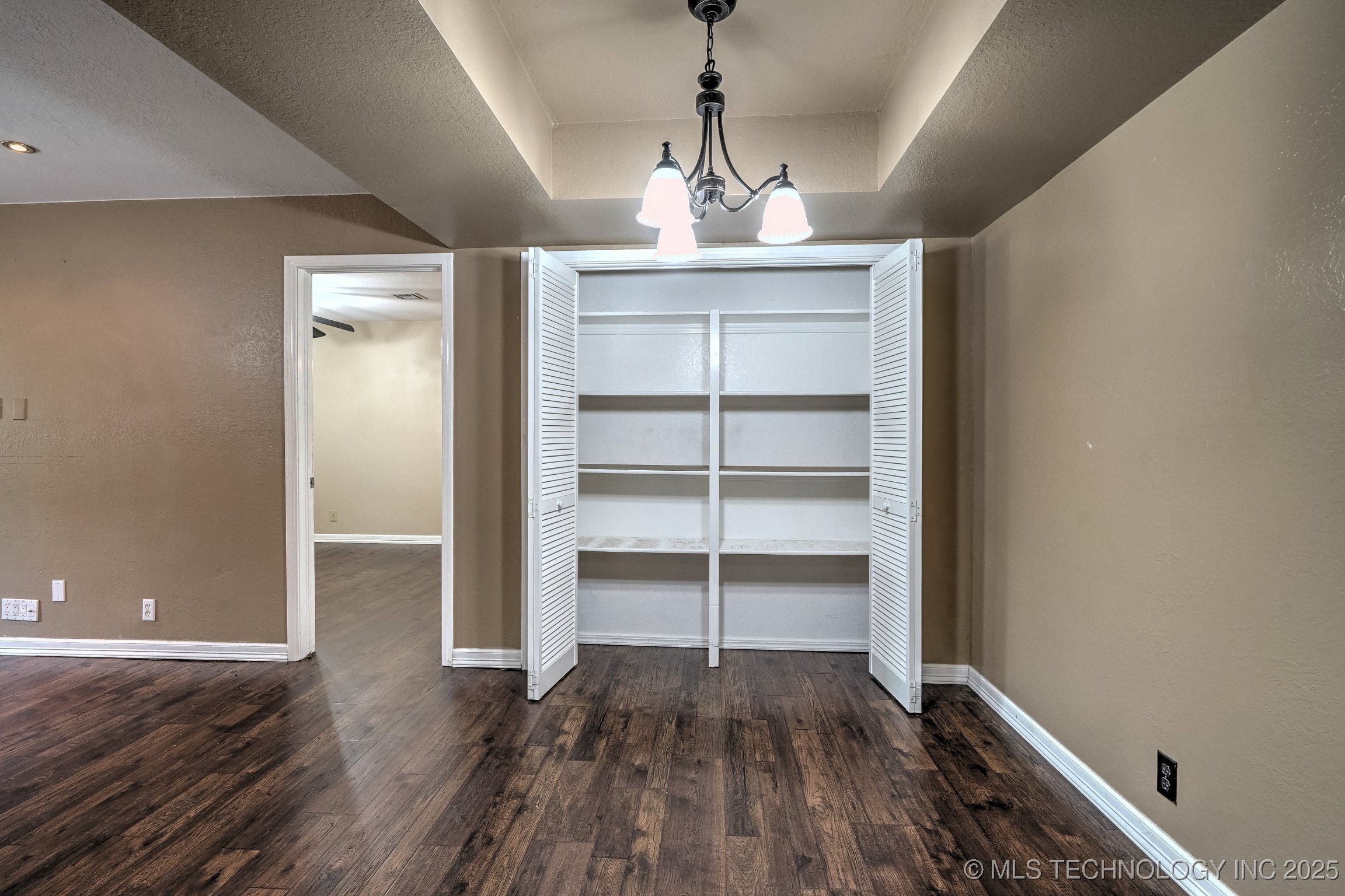 6366 S 80th Eastavenue Tulsa OK 74113