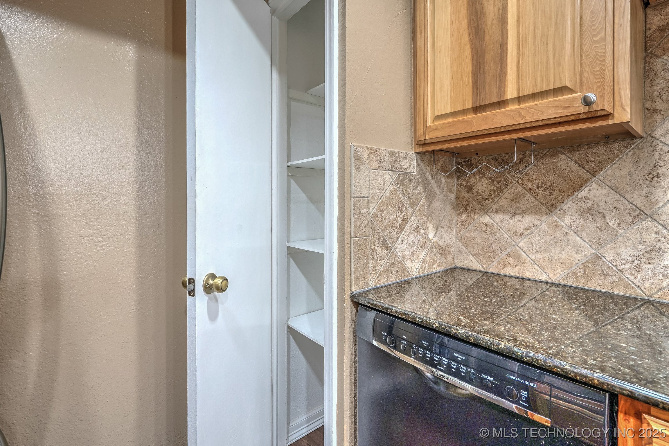 6366 S 80th Eastavenue Tulsa OK 74113