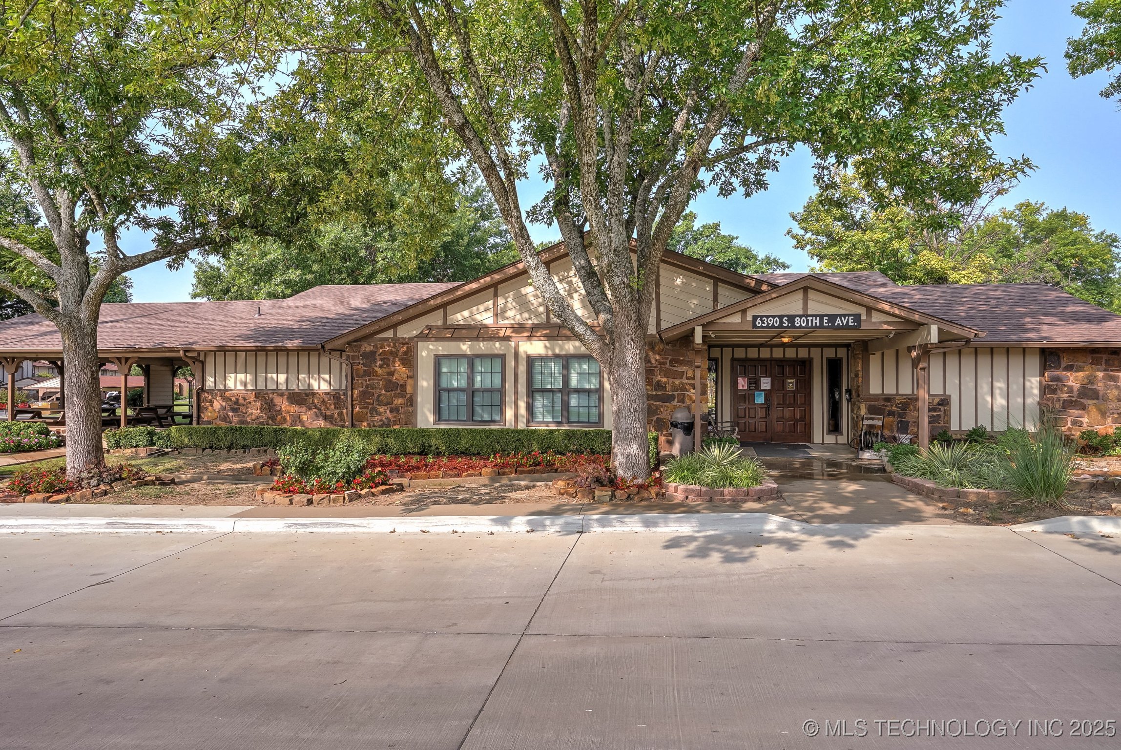 6366 S 80th Eastavenue Tulsa OK 74113