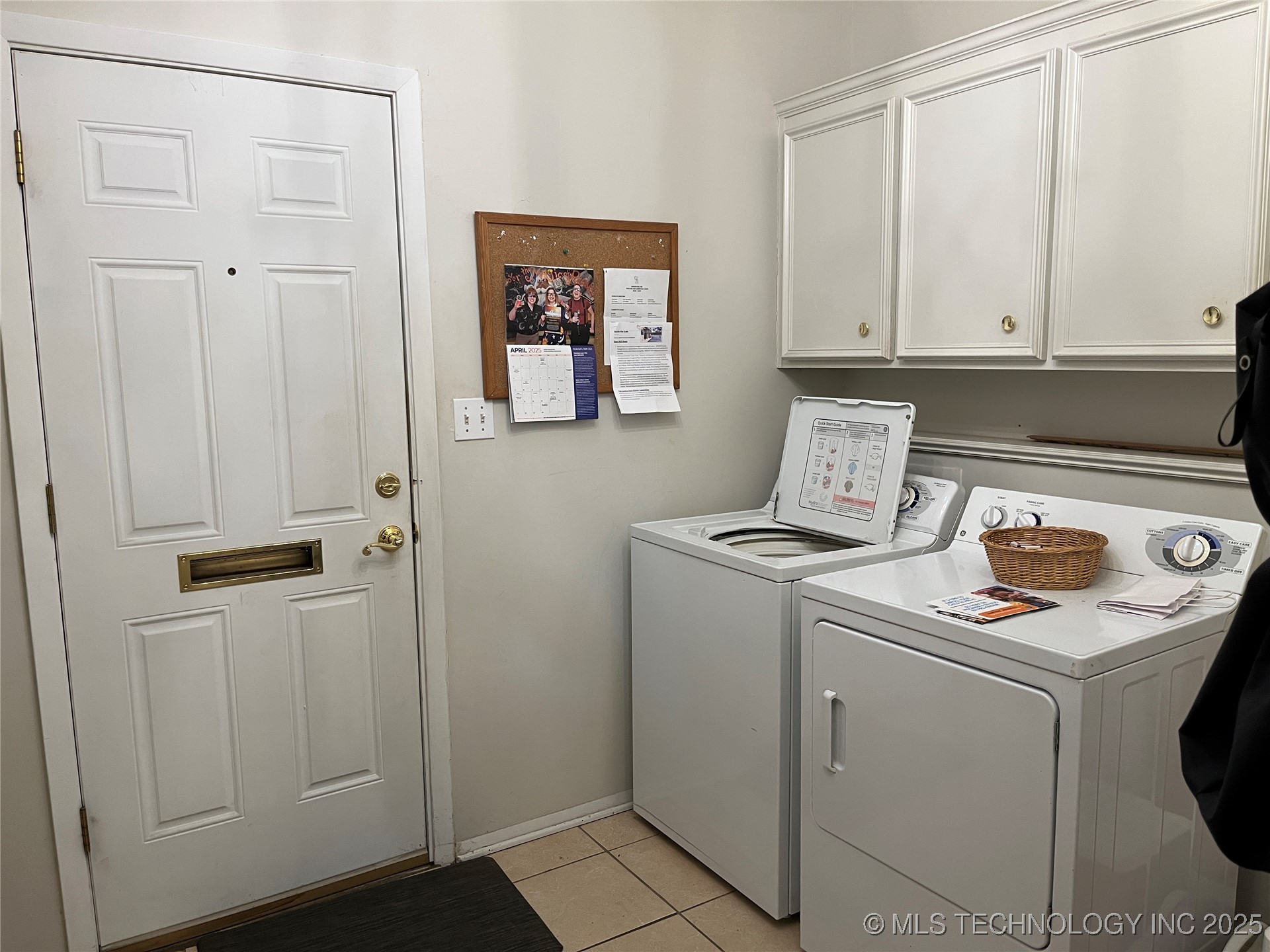 2124 E 60th Court Tulsa OK 74105
