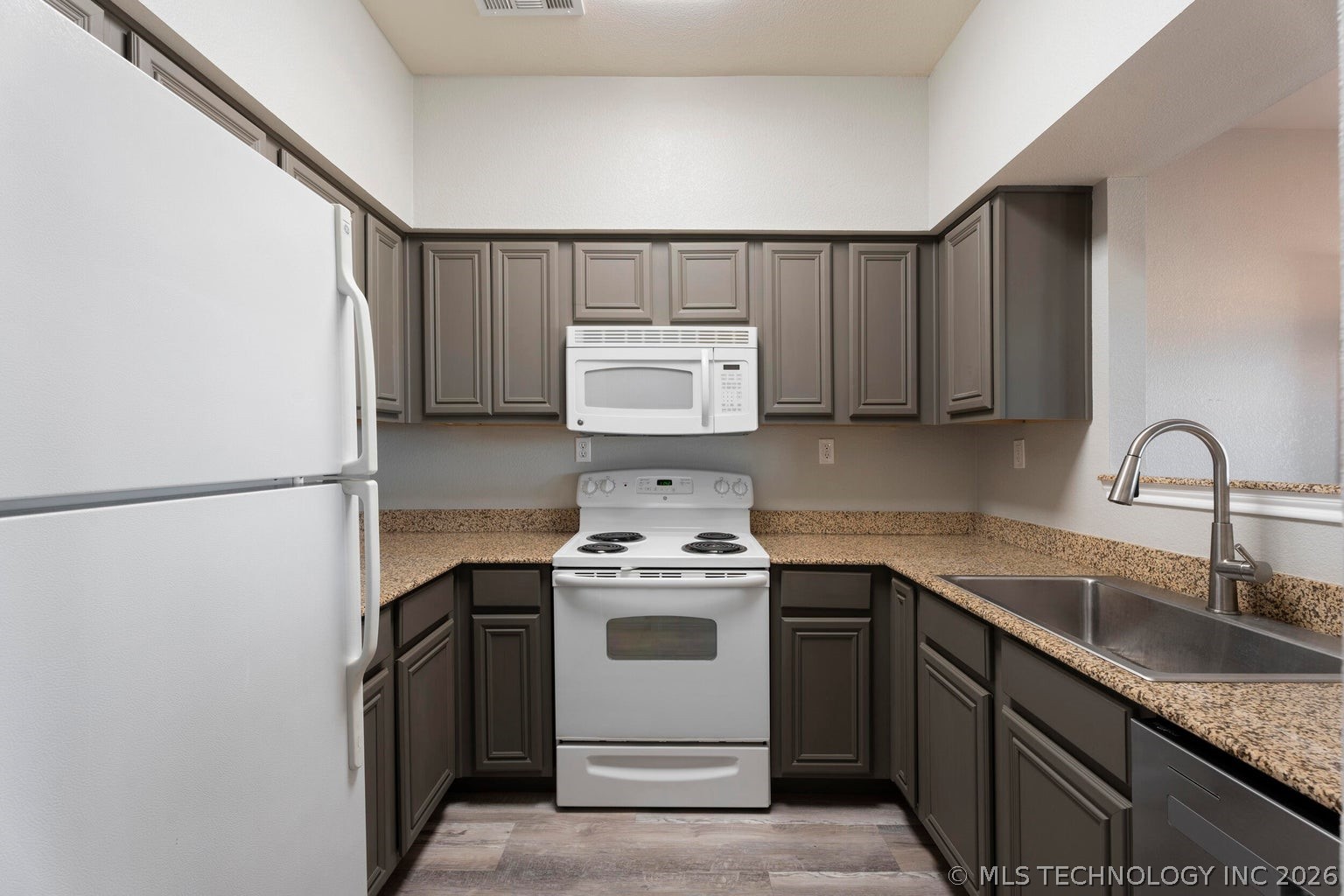 27950 S Highway 125 Afton OK 74331