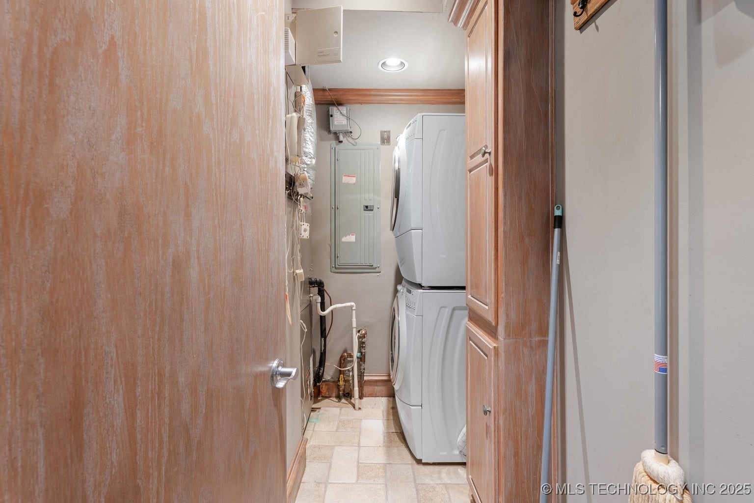57450 E Highway 125 Road Monkey Island OK 74331