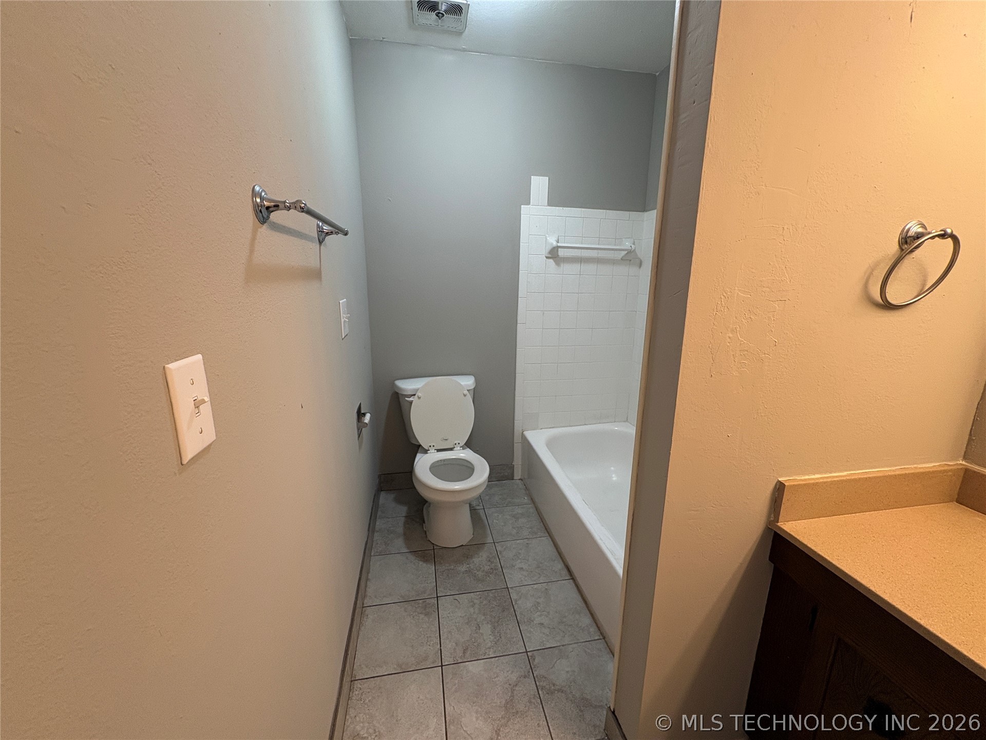 4720 E 68th Street Tulsa OK 74136