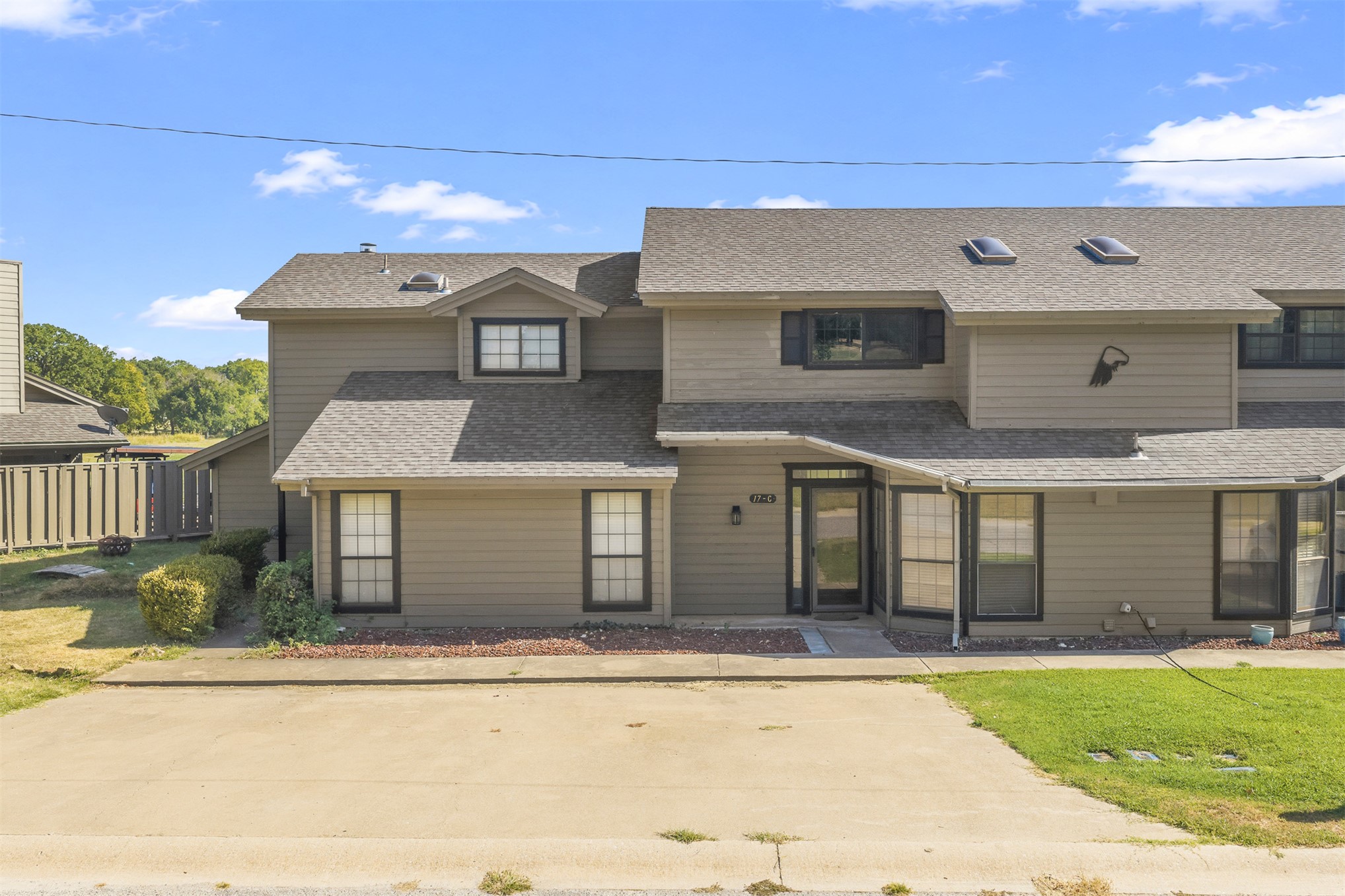 17 Valley View Drive Burneyville OK 73430