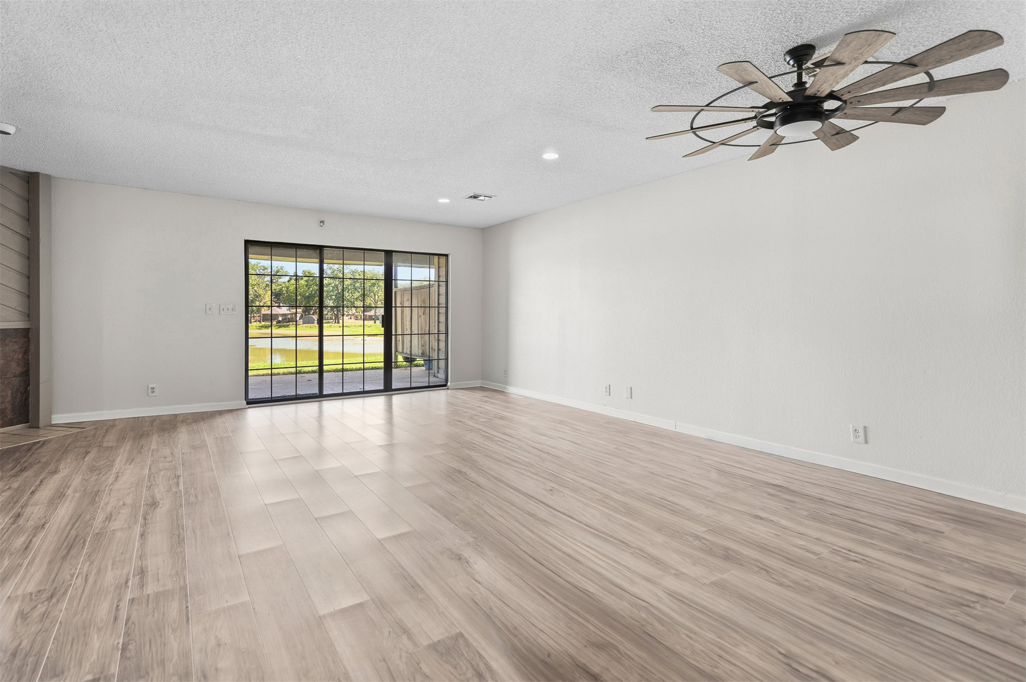 17 Valley View Drive Burneyville OK 73430