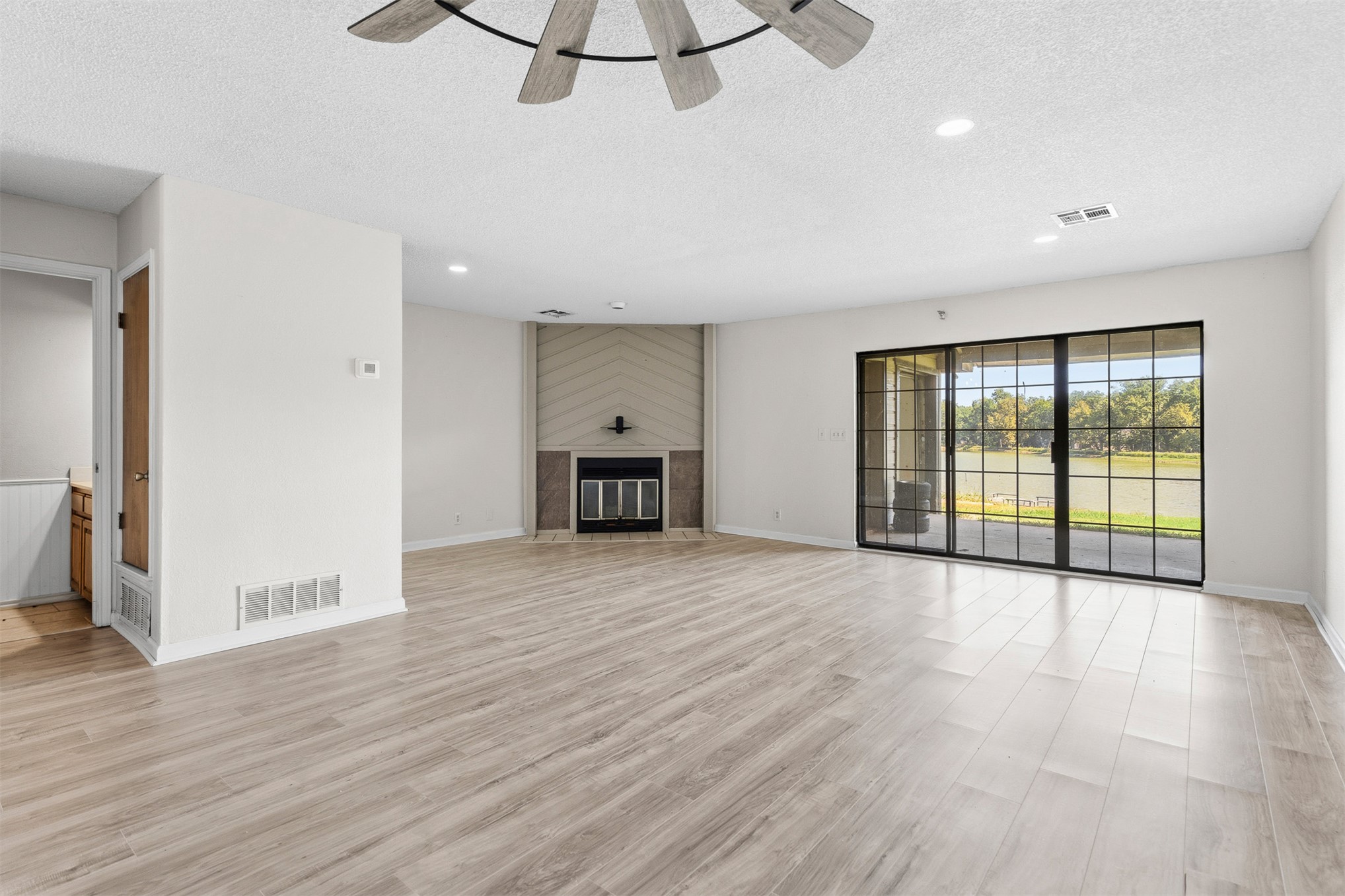 17 Valley View Drive Burneyville OK 73430