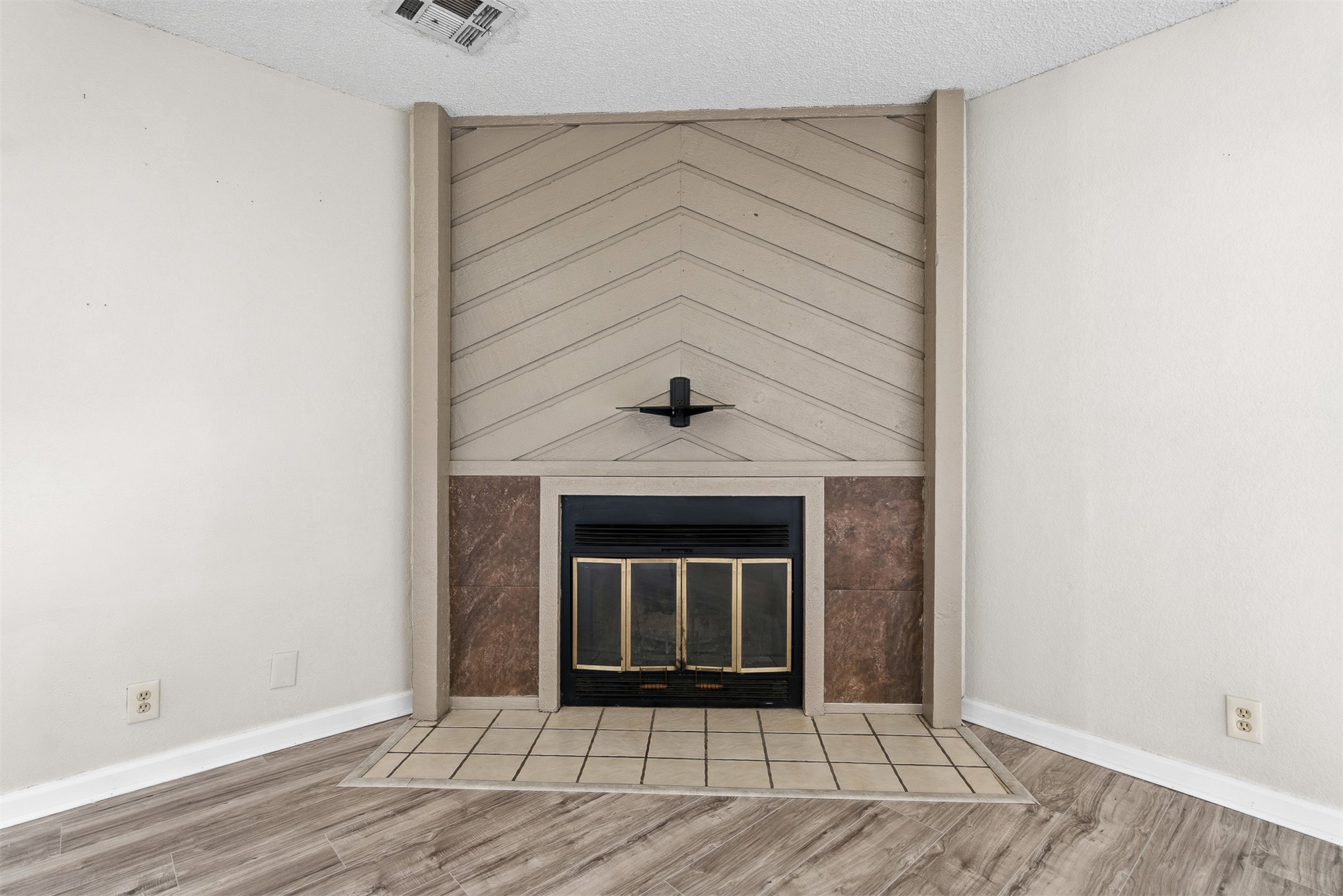 17 Valley View Drive Burneyville OK 73430