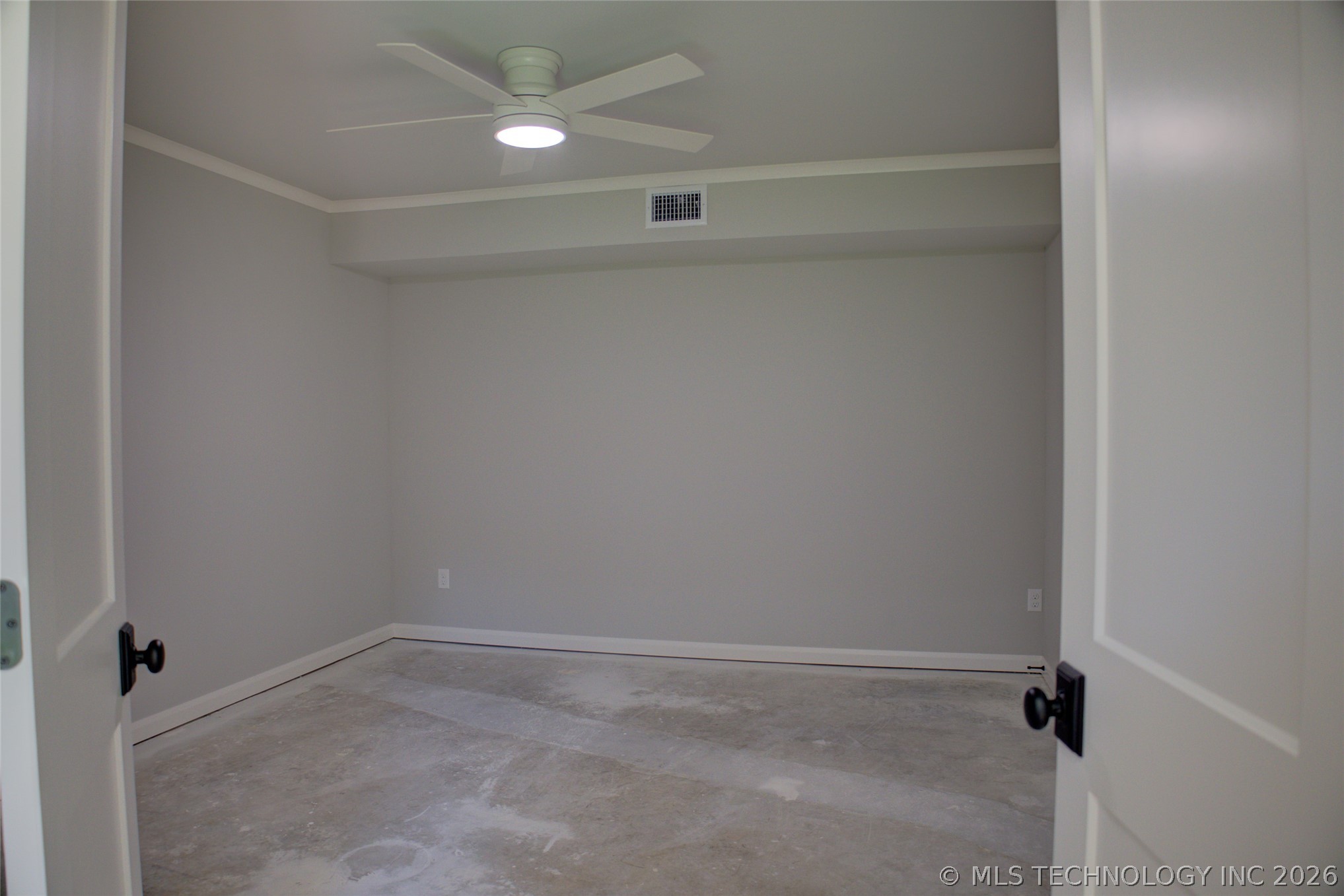2427 E 72nd Street Tulsa OK 74136