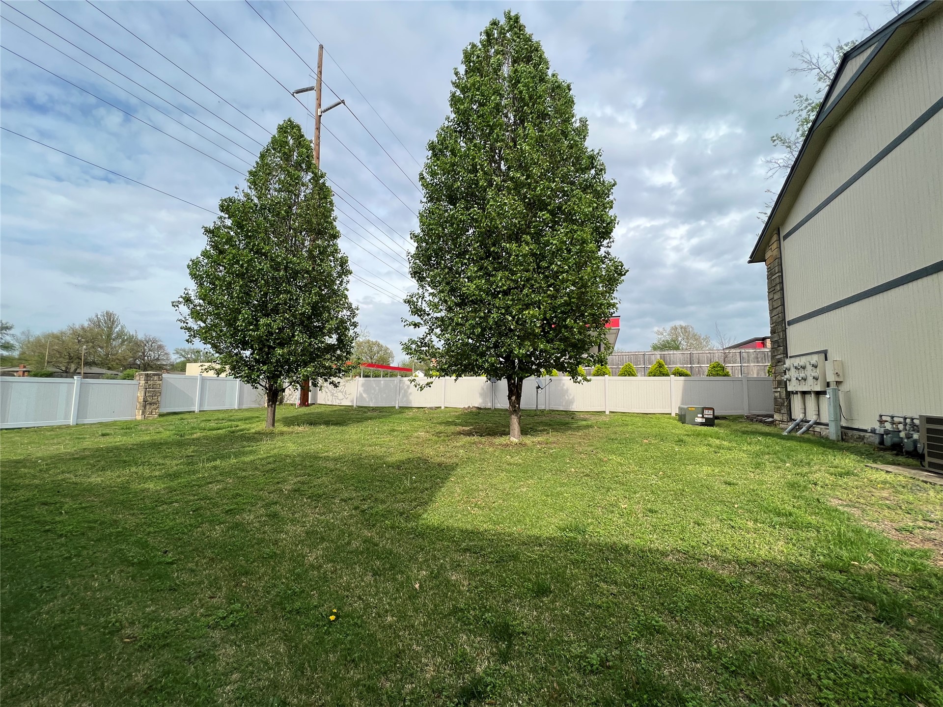 5233 Nowata Road Bartlesville OK 74006