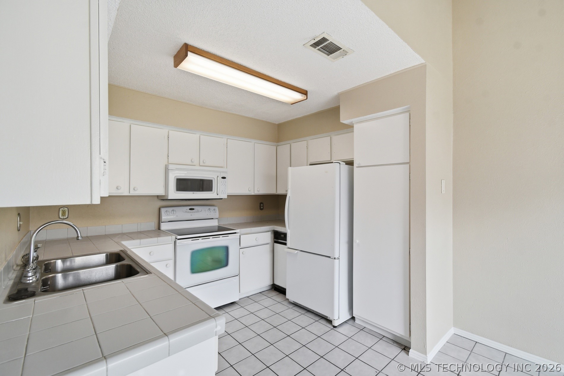 1120 S 110 Eastavenue Tulsa OK 74128