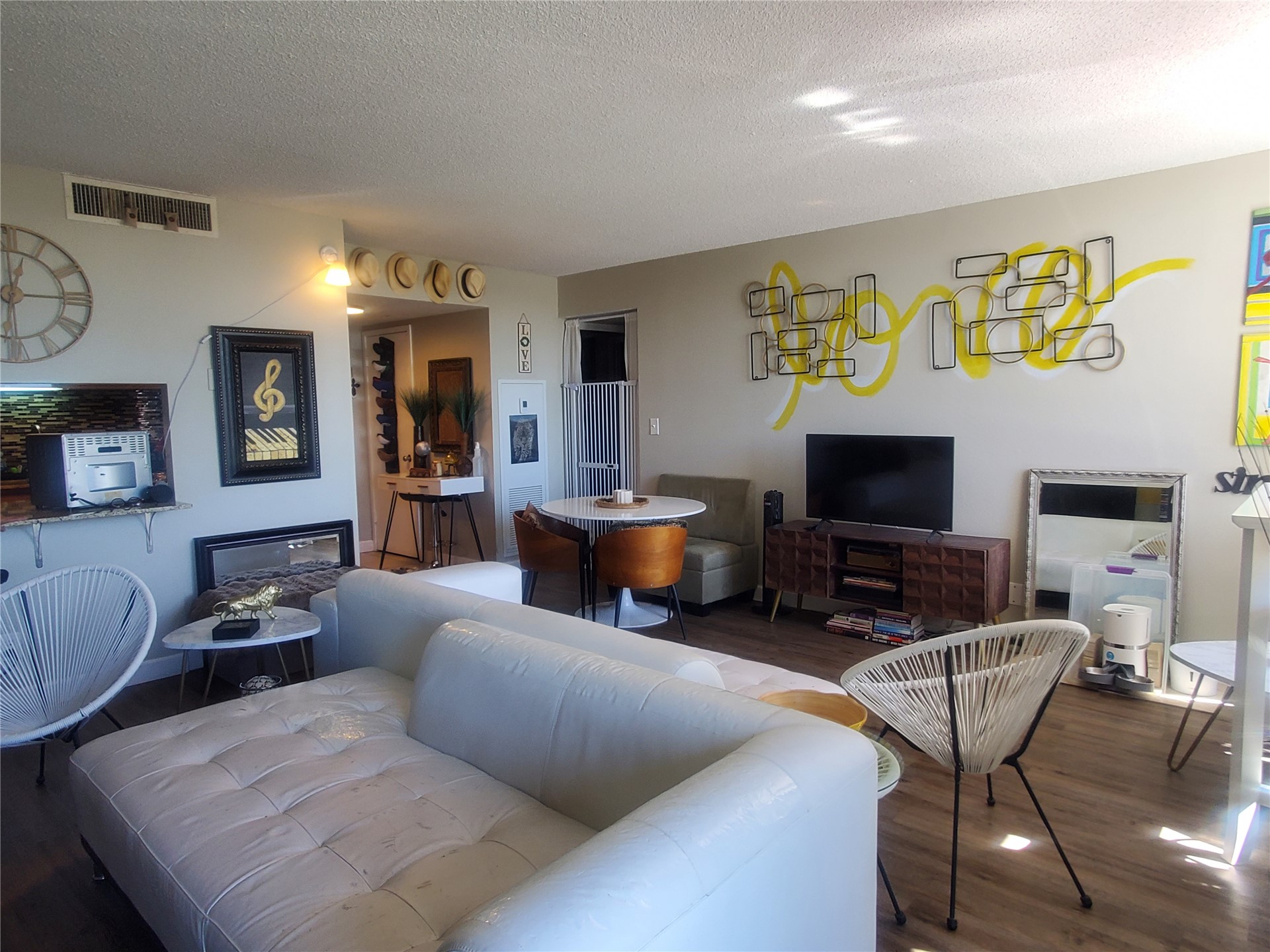 450 W 7th Street Tulsa OK 74119