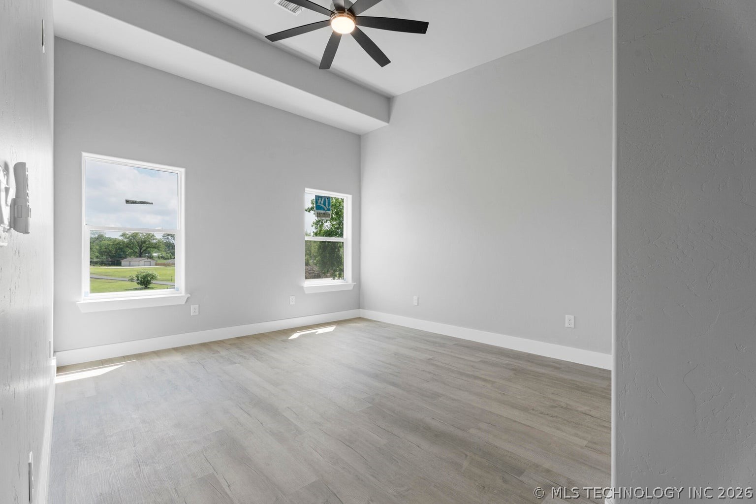 1664 Pin Oak Street Grove OK 74344