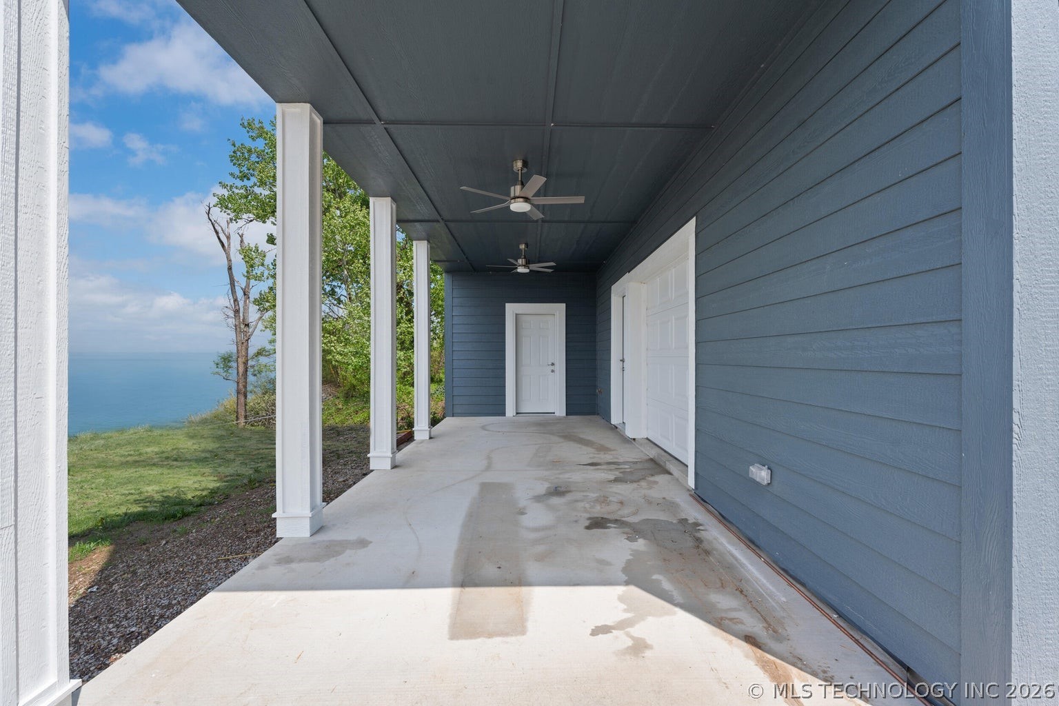 1664 Pin Oak Street Grove OK 74344