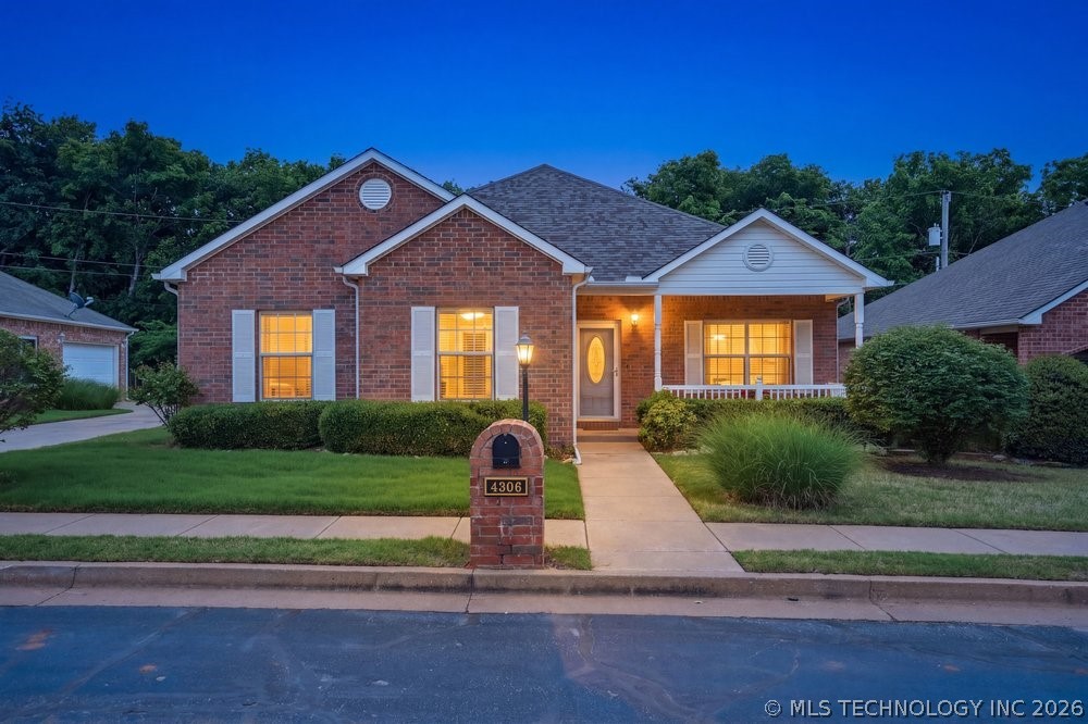 4306 Greentree Way Sand Springs OK 74063