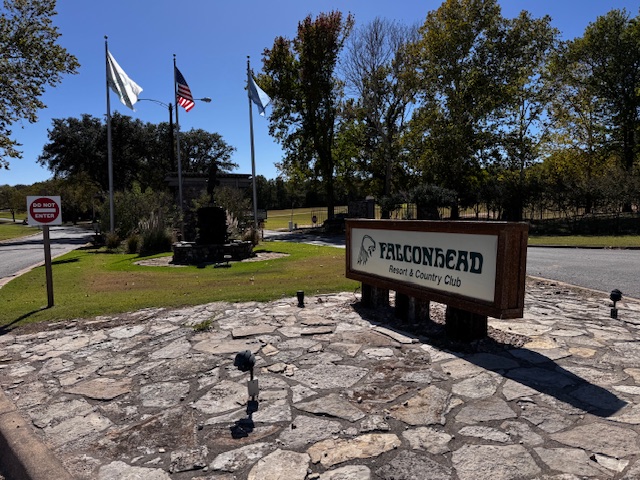 204 Falconhead Burneyville OK 73430