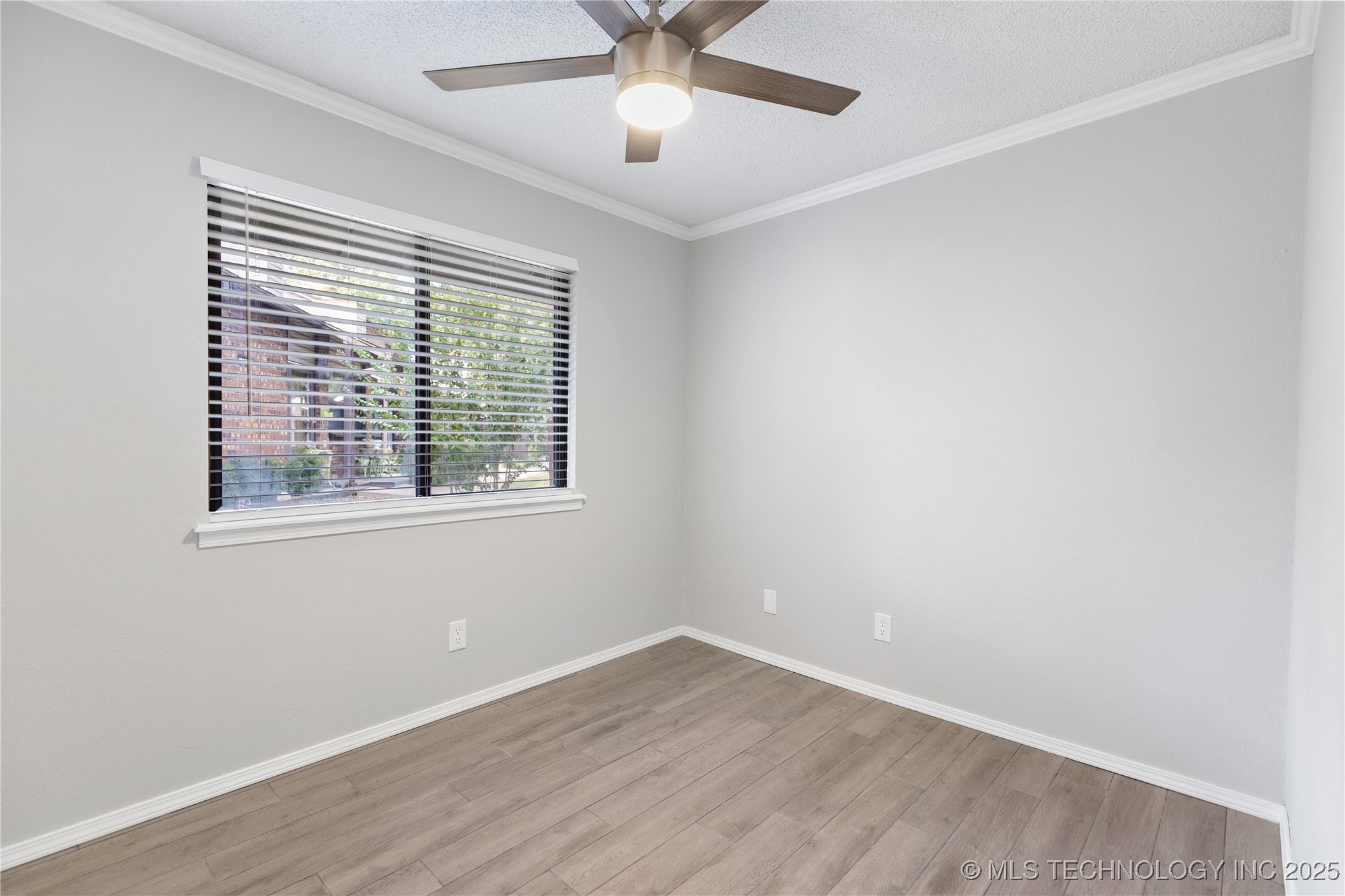 1216 S 111th Eastavenue Tulsa OK 74128