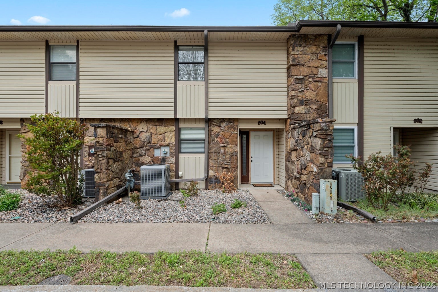 804 N 46th Street Grove OK 74344