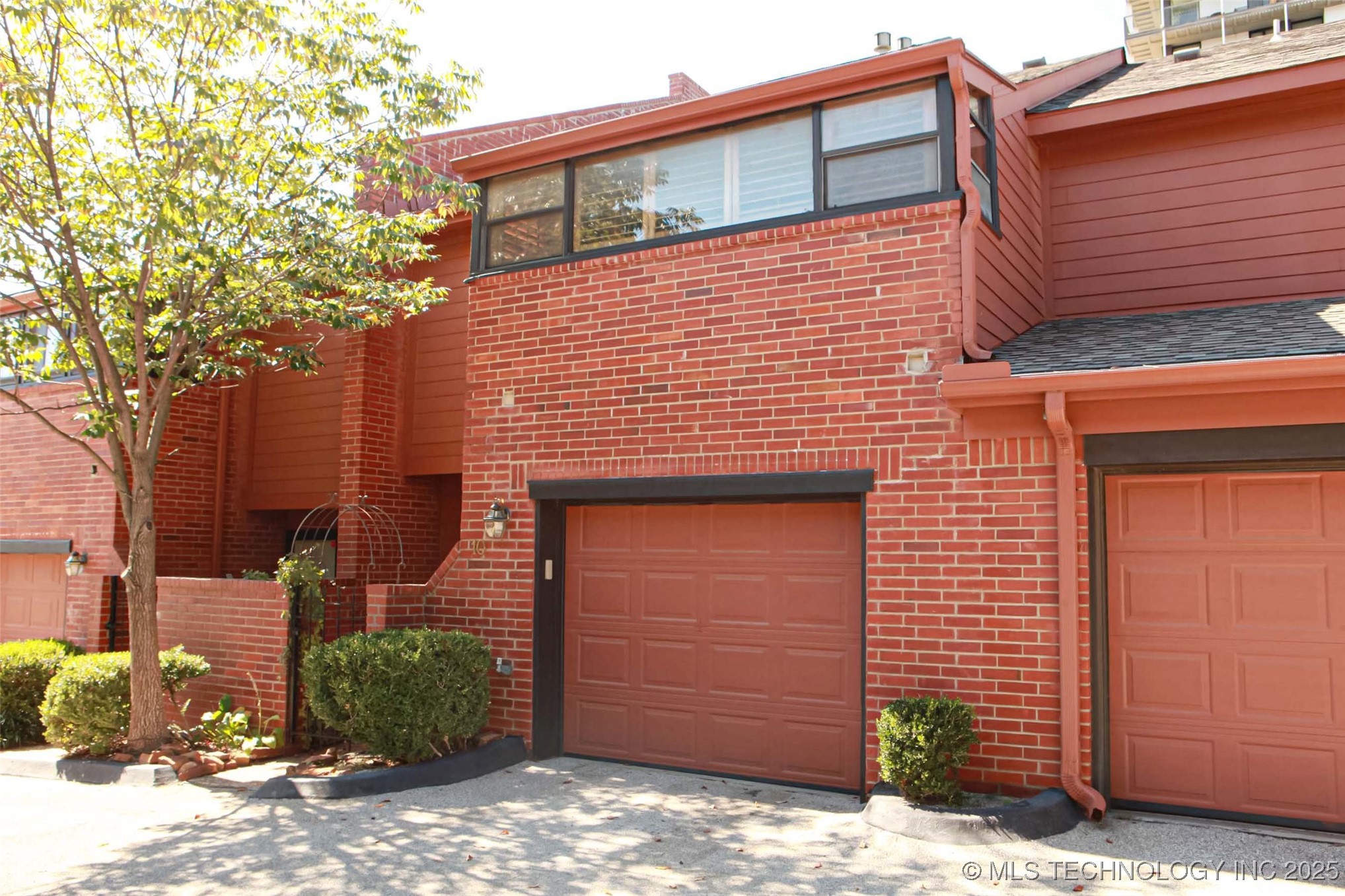 10 Woodward Boulevard Tulsa OK 74114