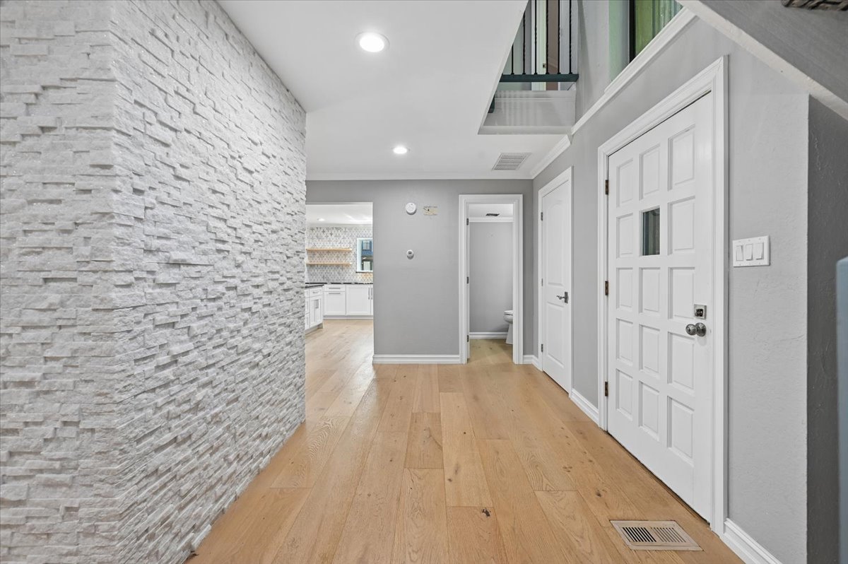 5804 S Atlanta Avenue S Tulsa OK 74105