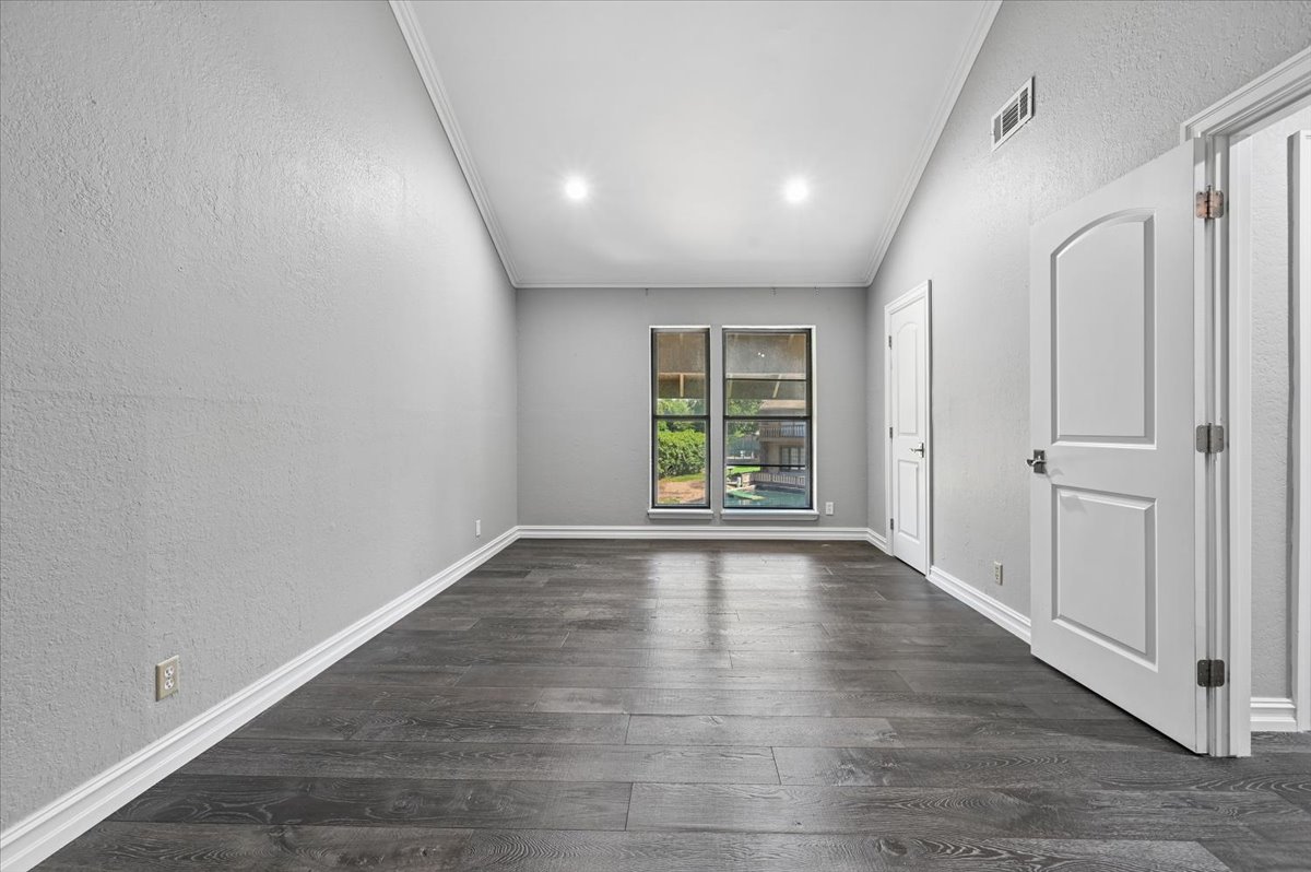 5804 S Atlanta Avenue S Tulsa OK 74105