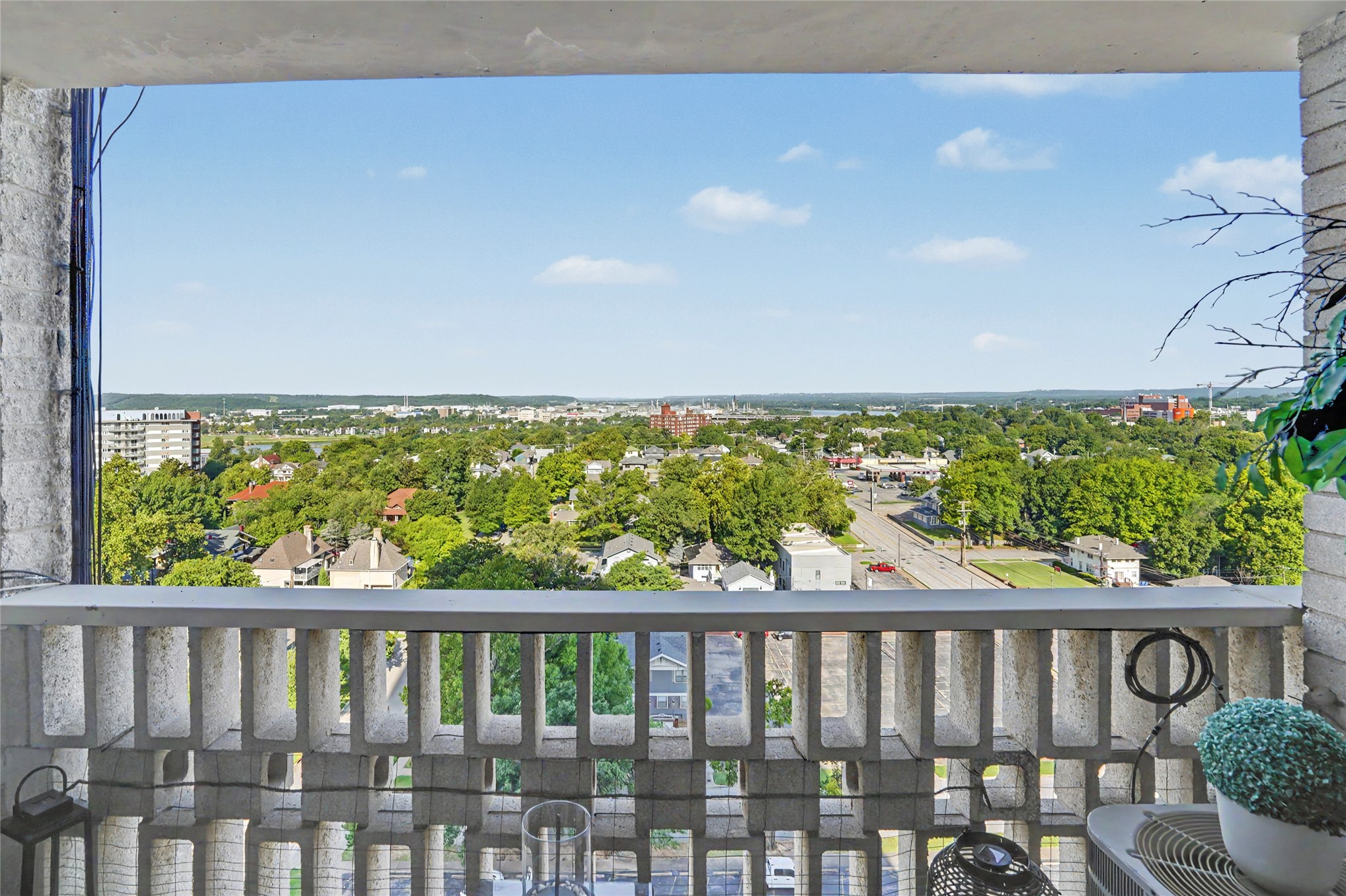 1502 S Boulder Avenue Tulsa OK 74119