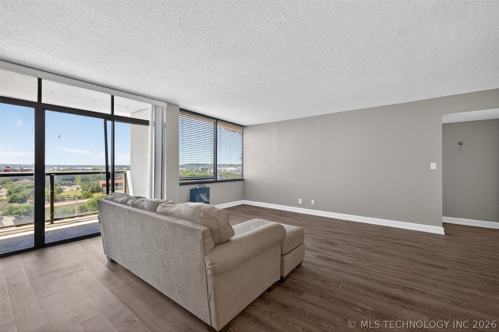 450 W 7th Street Tulsa OK 74119