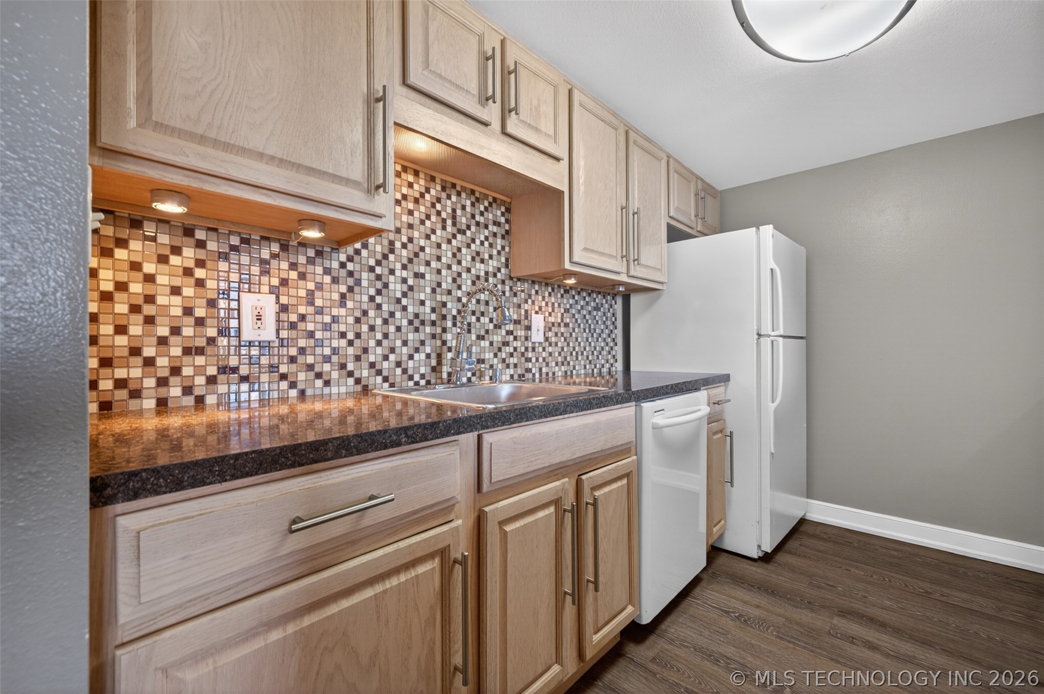 450 W 7th Street Tulsa OK 74119