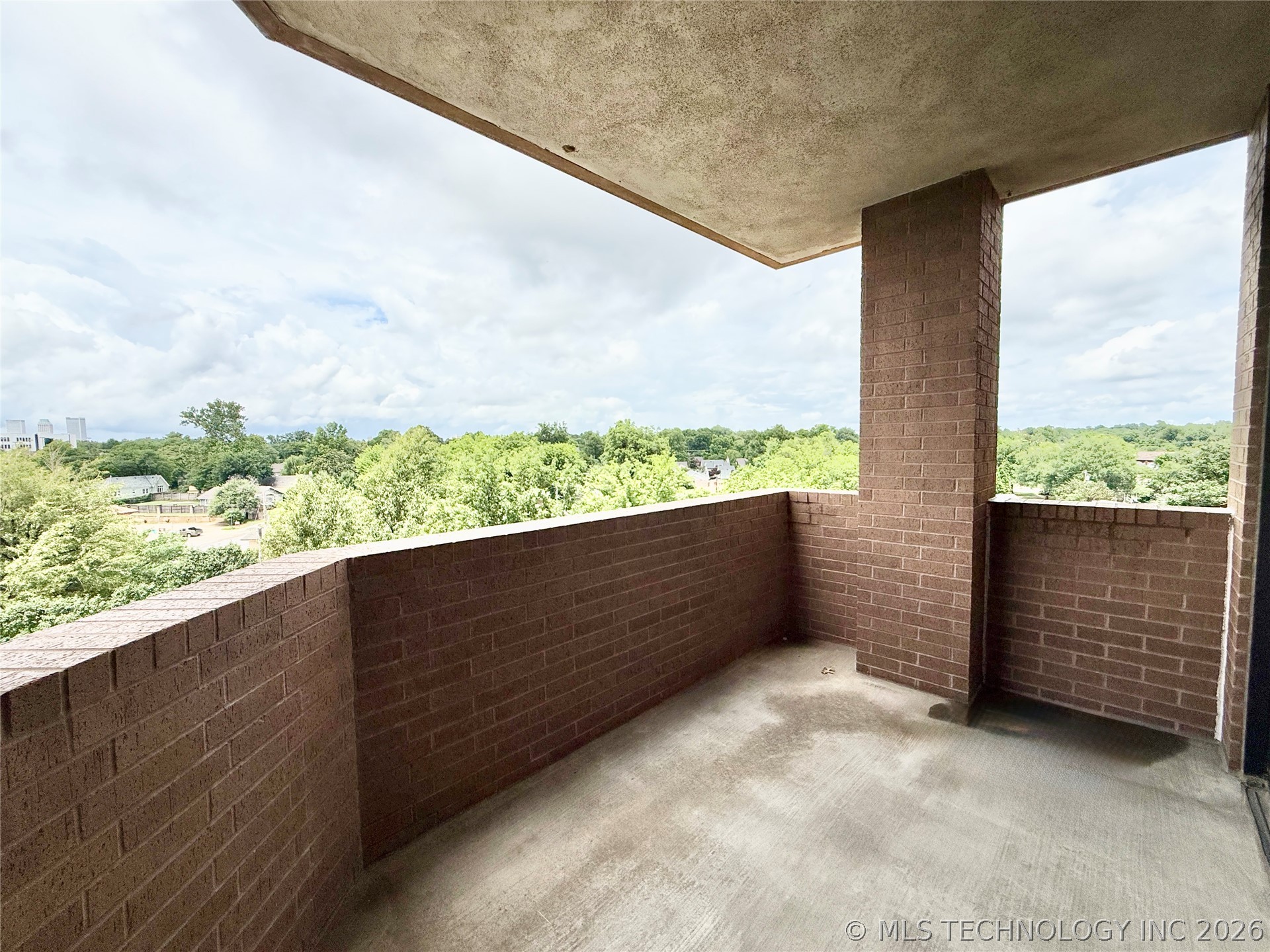 2121 S Yorktown Avenue Tulsa OK 74114