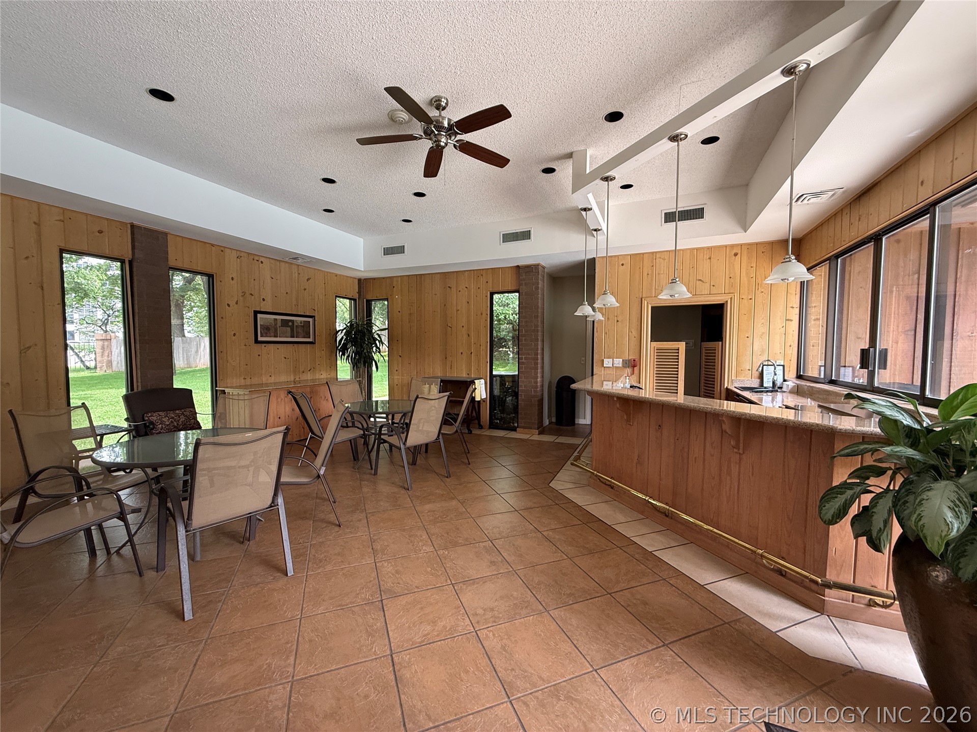2121 S Yorktown Avenue Tulsa OK 74114