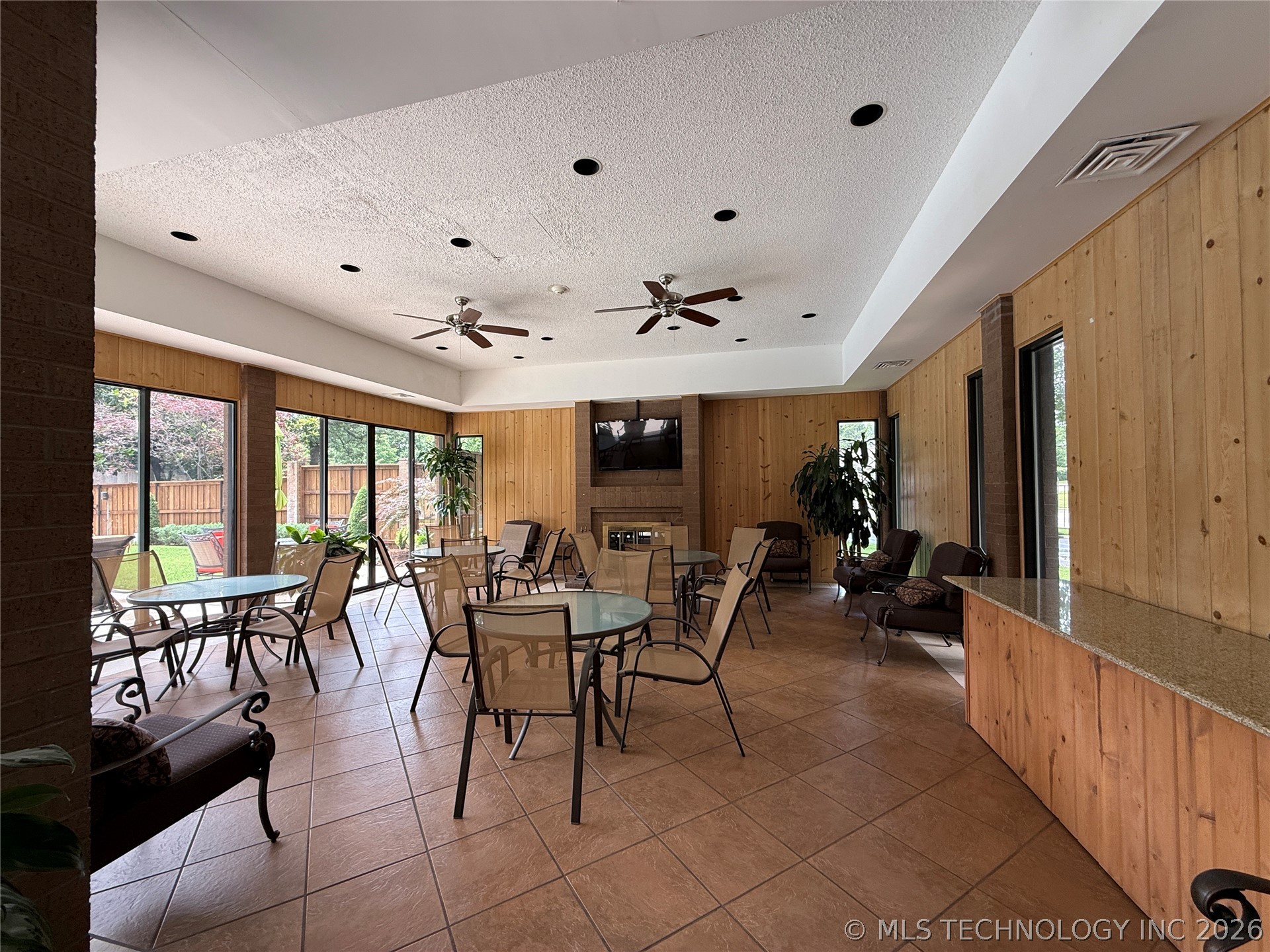 2121 S Yorktown Avenue Tulsa OK 74114